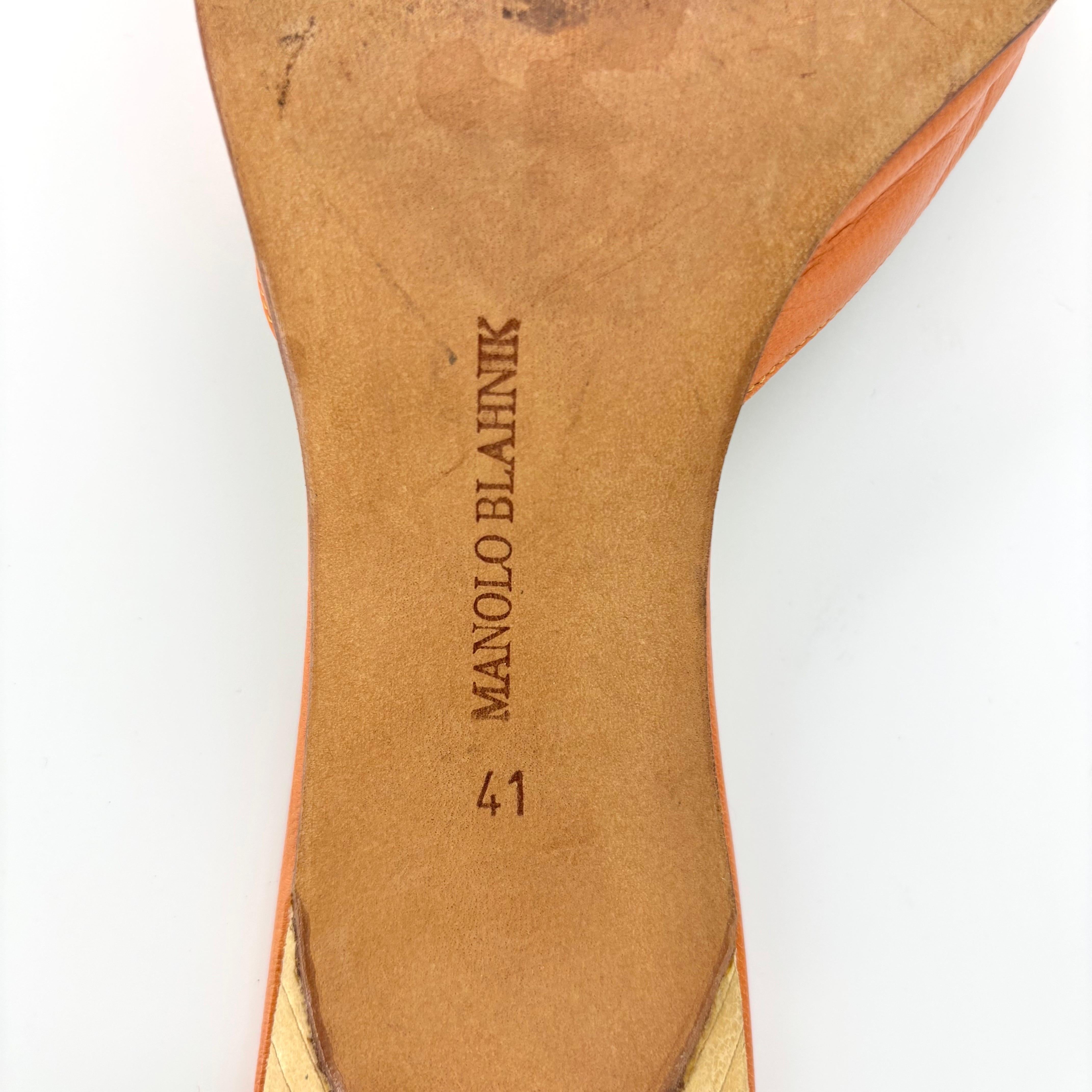 Vintage Manolo Blahnik Schleife Orange Spitze Kitten Heel Slip On Mules 41 im Angebot 4