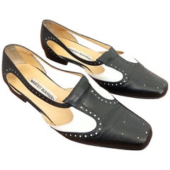 Used Manolo Blahnik Size 38.5 / 8.5 Black and White Spectator Flats / Shoes