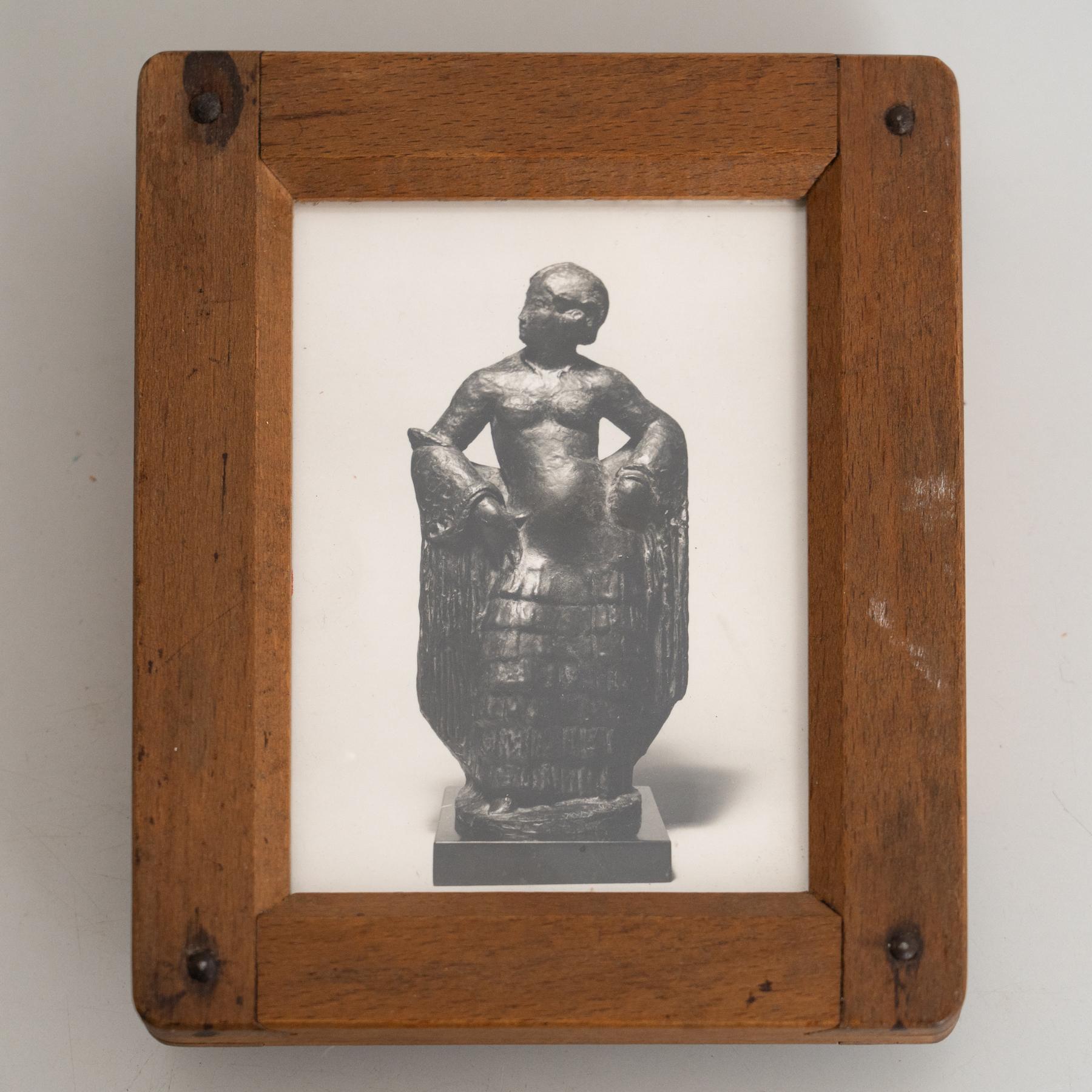 Vintage Manolo Hugué Schwarz-Weiß-Fotografie von Skulptur  CIRCA 1960  Gerahmt (Spanisch) im Angebot