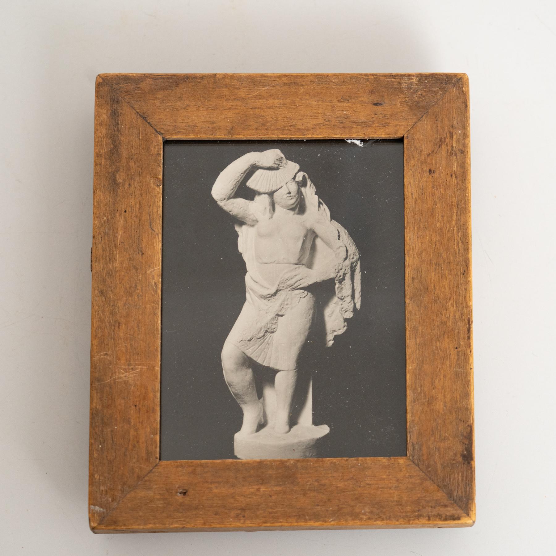 Vintage Manolo Hugué Schwarz-Weiß-Fotografie von Skulptur  CIRCA 1960  Gerahmt im Zustand „Gut“ im Angebot in Barcelona, Barcelona