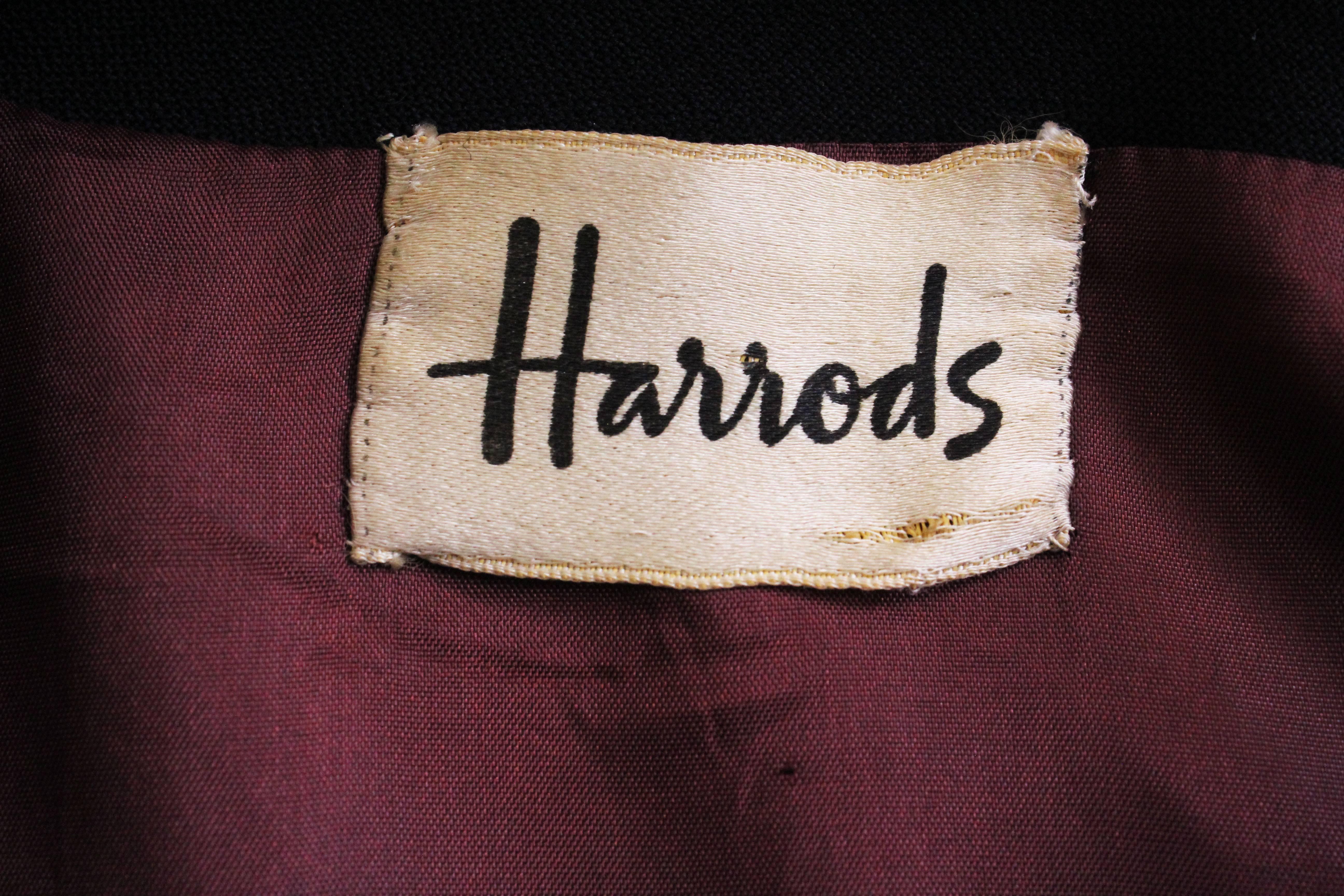 Manteau bleu chic vintage Mansfield pour Harrods 5