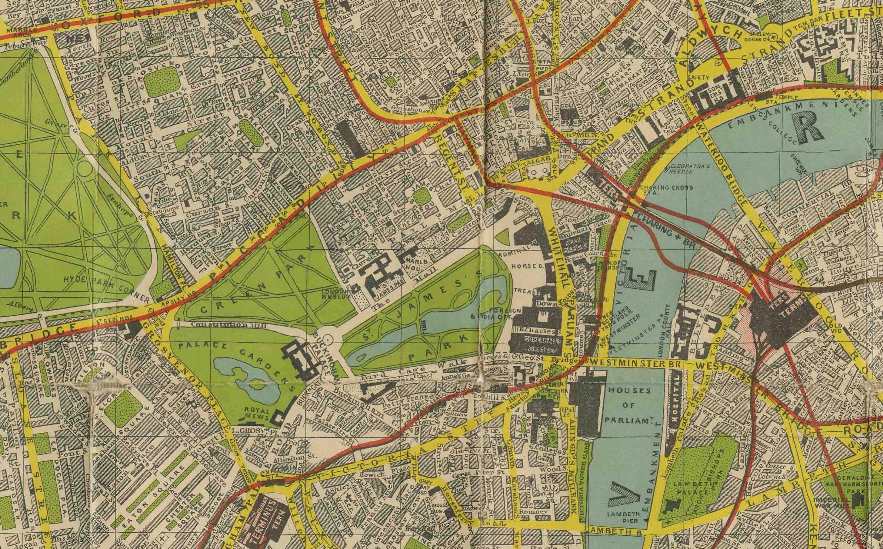 Mappa d'epoca di Londra - Mappa del centro di Londra con indicatore a nastro di Phillips, 1930 ca. in vendita 6