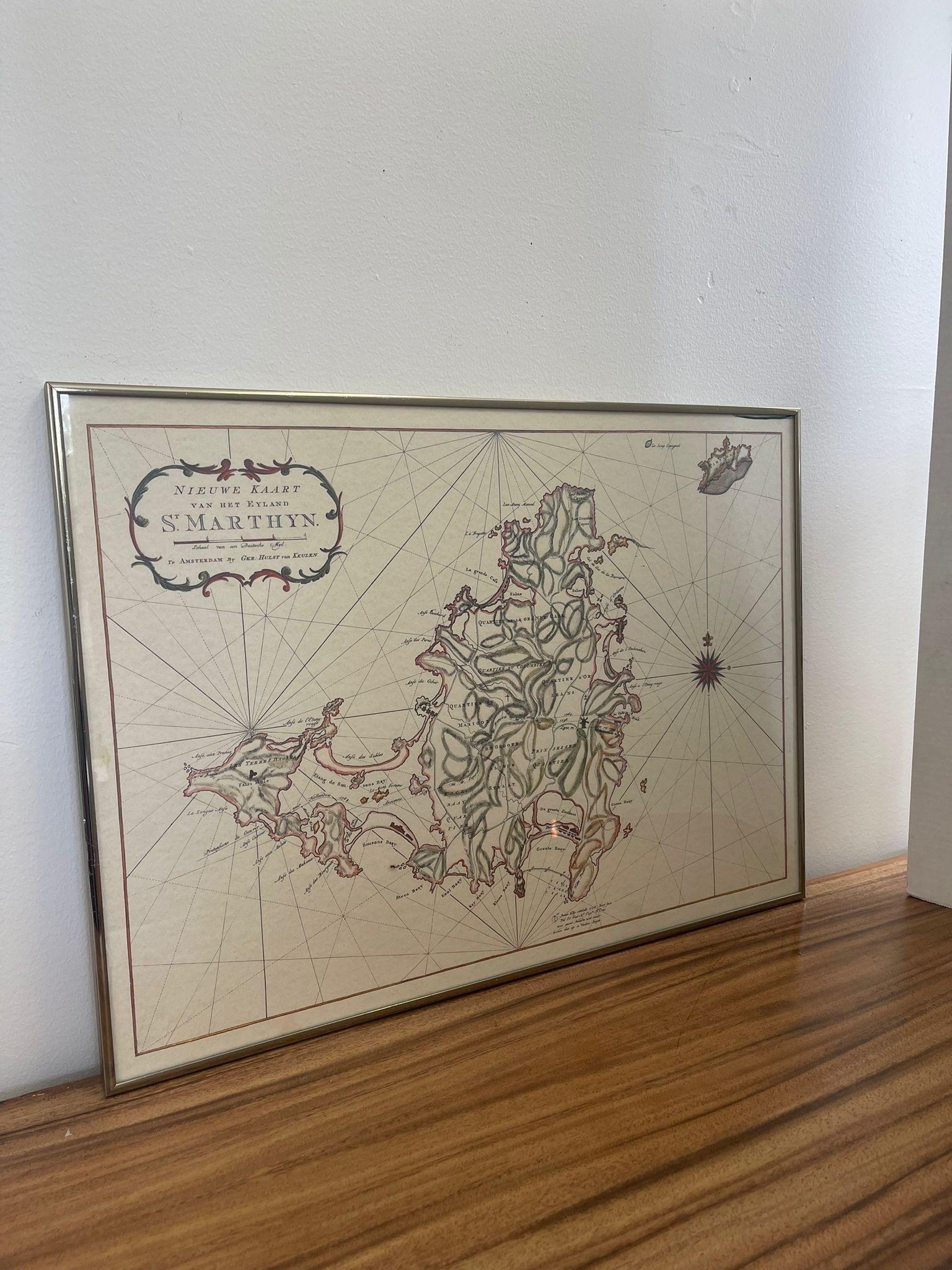 Mid-Century Modern Impression d'une carte vintage de l'île de Saint Martin dans la mer des Caraïbes, écrite en néerlandaise. en vente