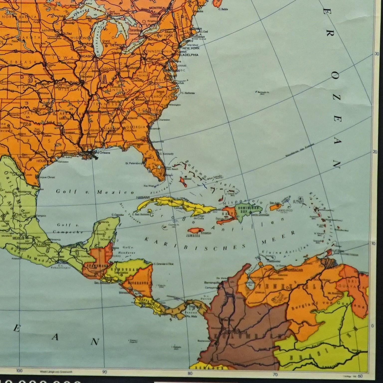Rollbares Wandkartenplakat „Countries of North America“ von im Zustand „Gut“ im Angebot in Berghuelen, DE