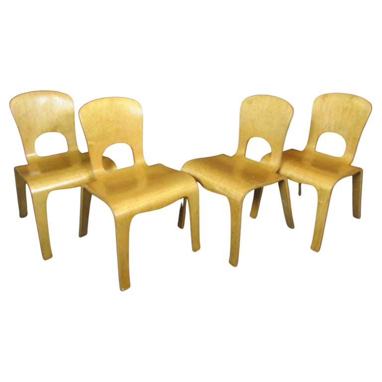 Vintage Maple Bentwood Woodcrest Children's Chairs For Sale at 1stDibs