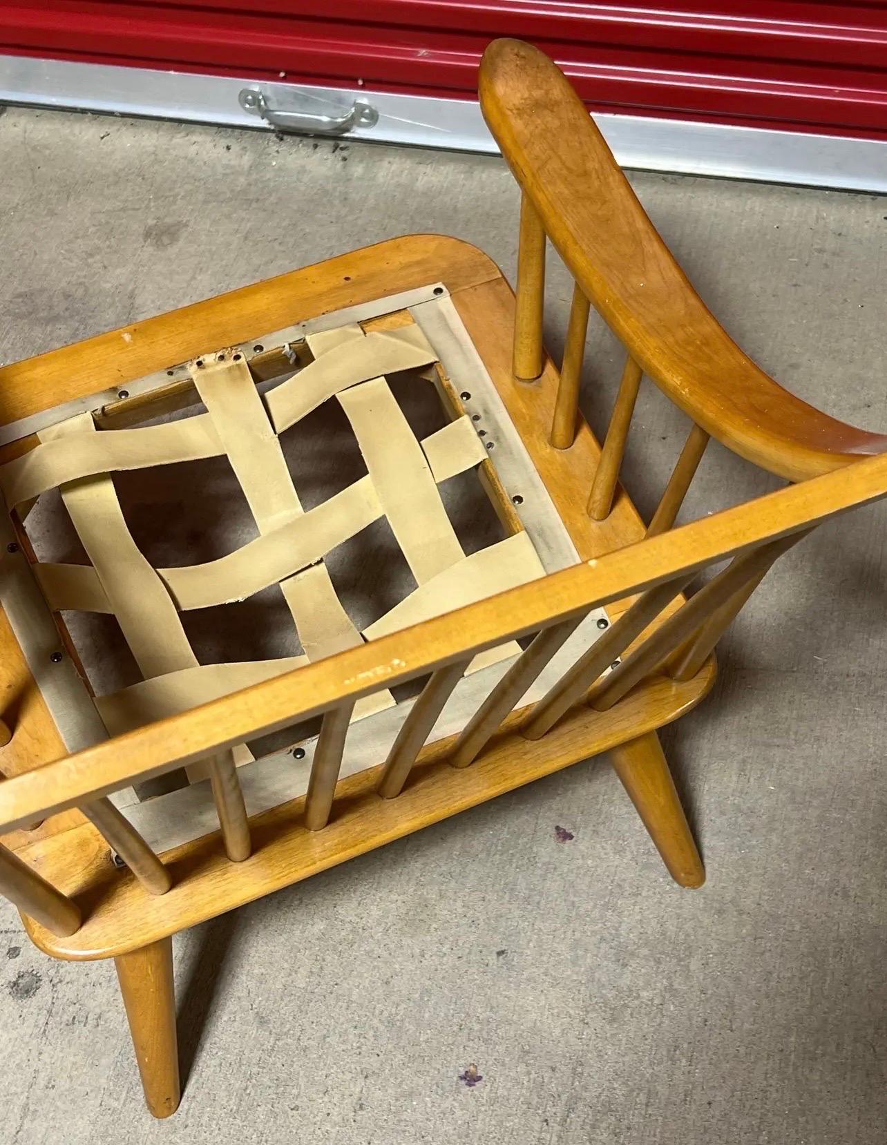 Vintage Maple Conant Ball Spindle Lounge Chair For Sale 4