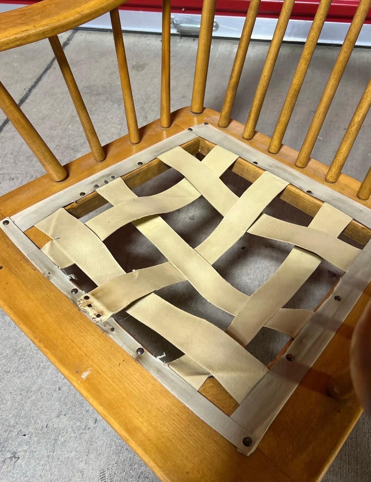 Vintage Maple Conant Ball Spindle Lounge Chair For Sale 2