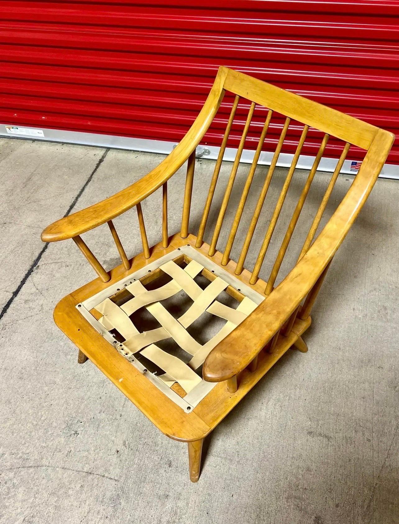 Vintage Maple Conant Ball Spindle Lounge Chair For Sale 3