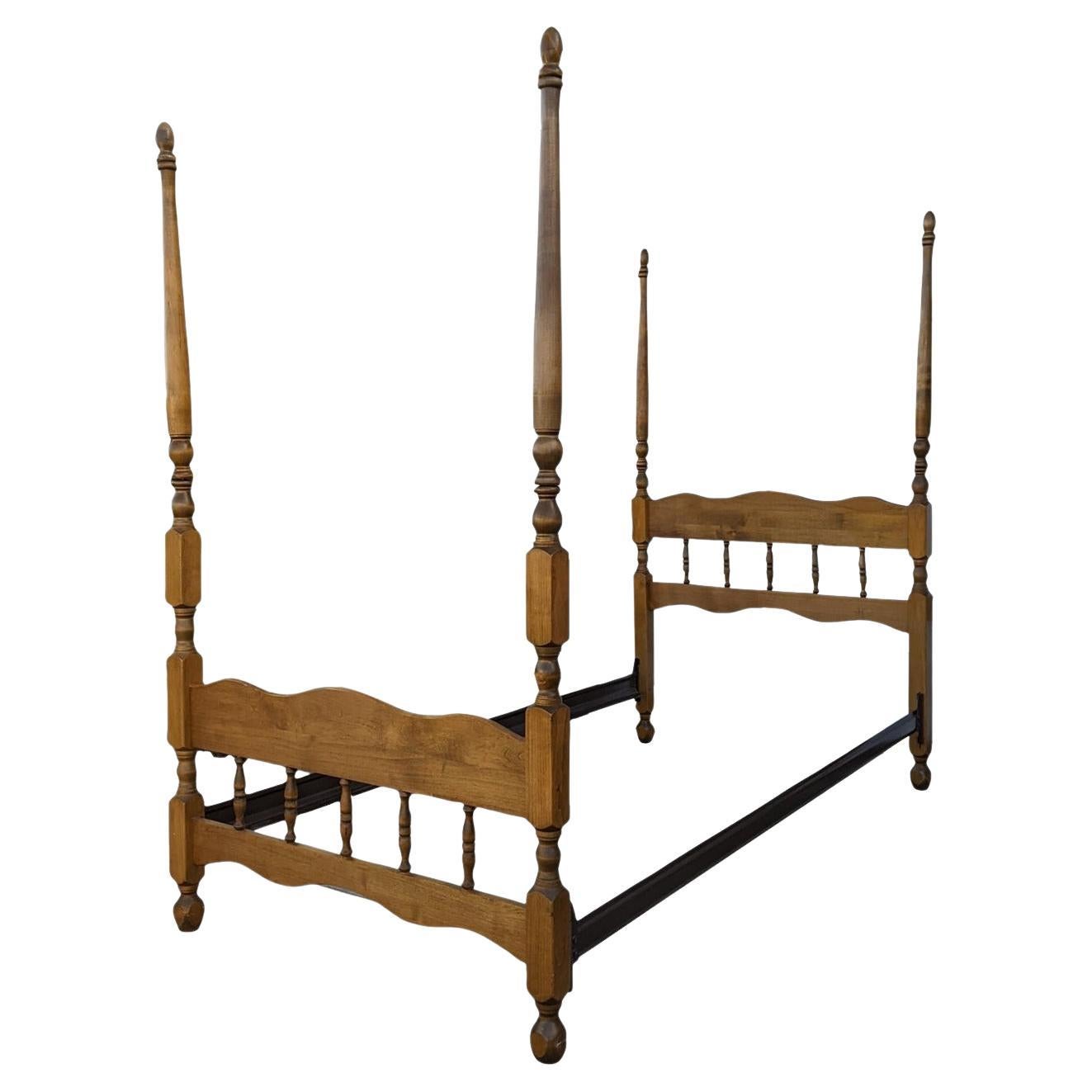 Vintage Maple Four-Poster Twin Bed For Sale