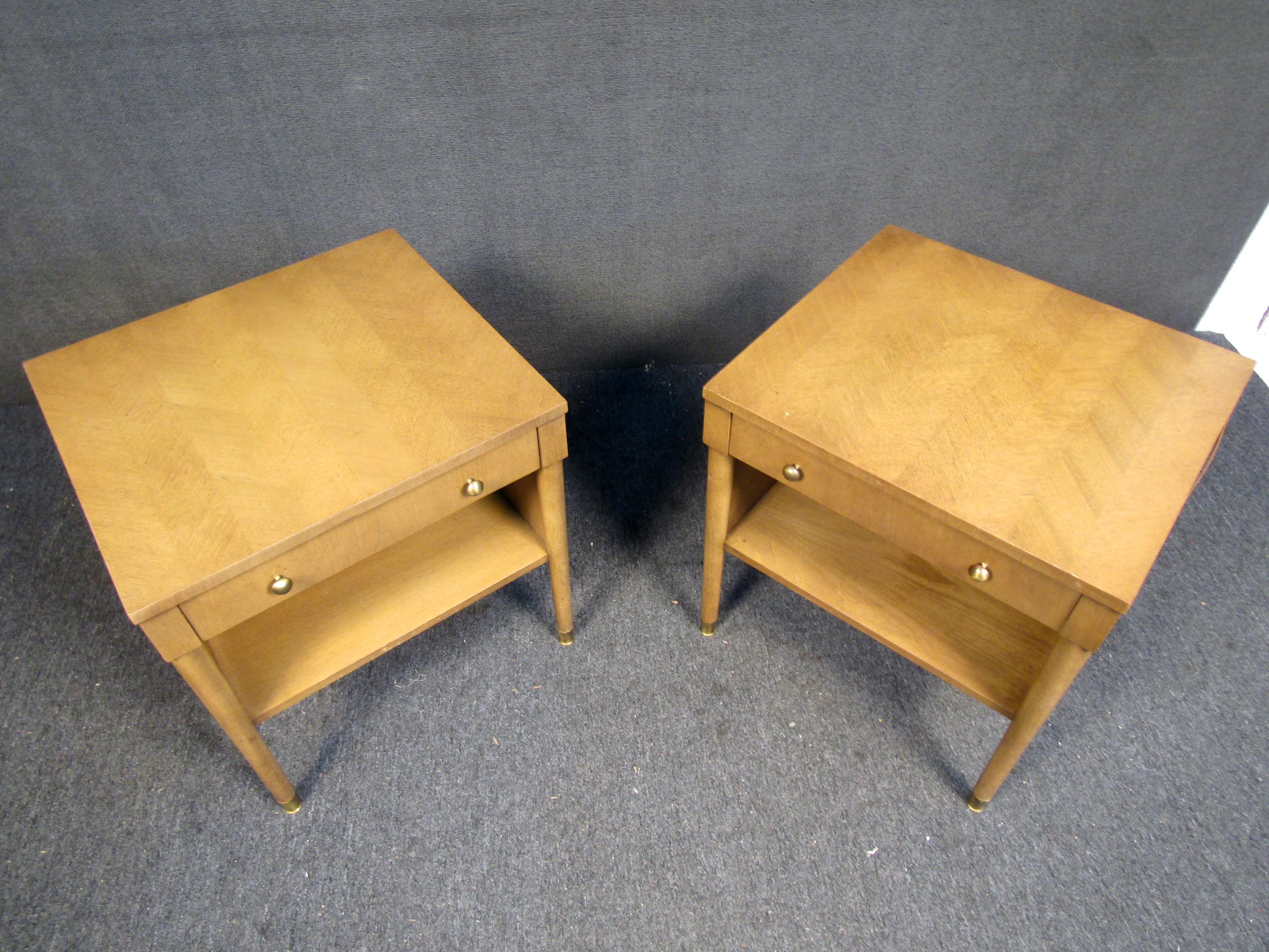 Mid-20th Century Vintage Maple Nightstands by Henredon