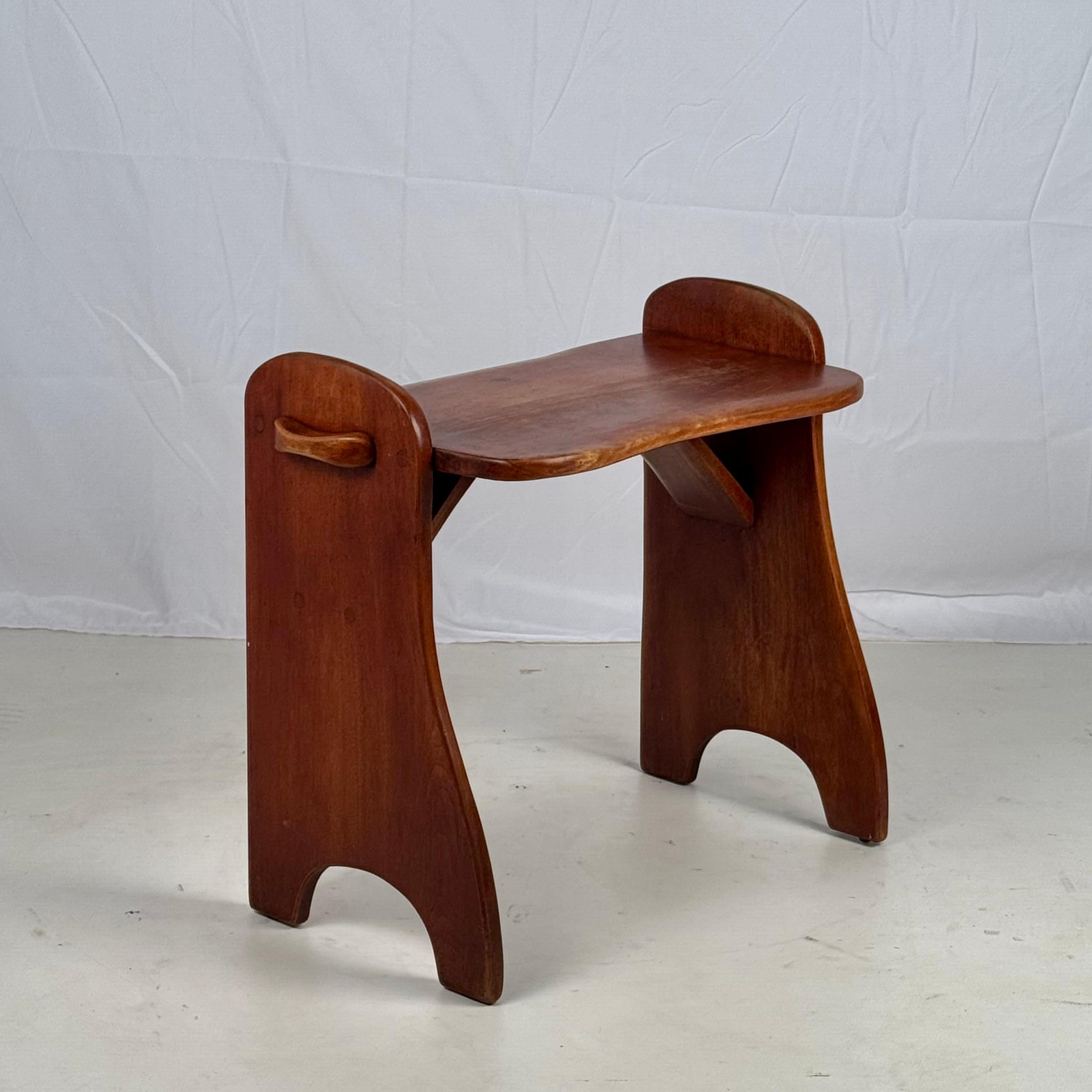 American Craftsman Vintage Maple Stool or Small Bench by Cushman Colonial Creations For Sale