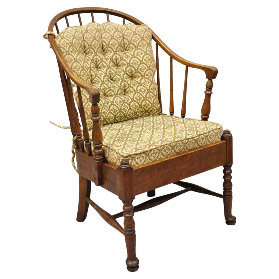 Cushman Wide Paddle Arm Lounge Chair in Rock Maple by Herman De Vries