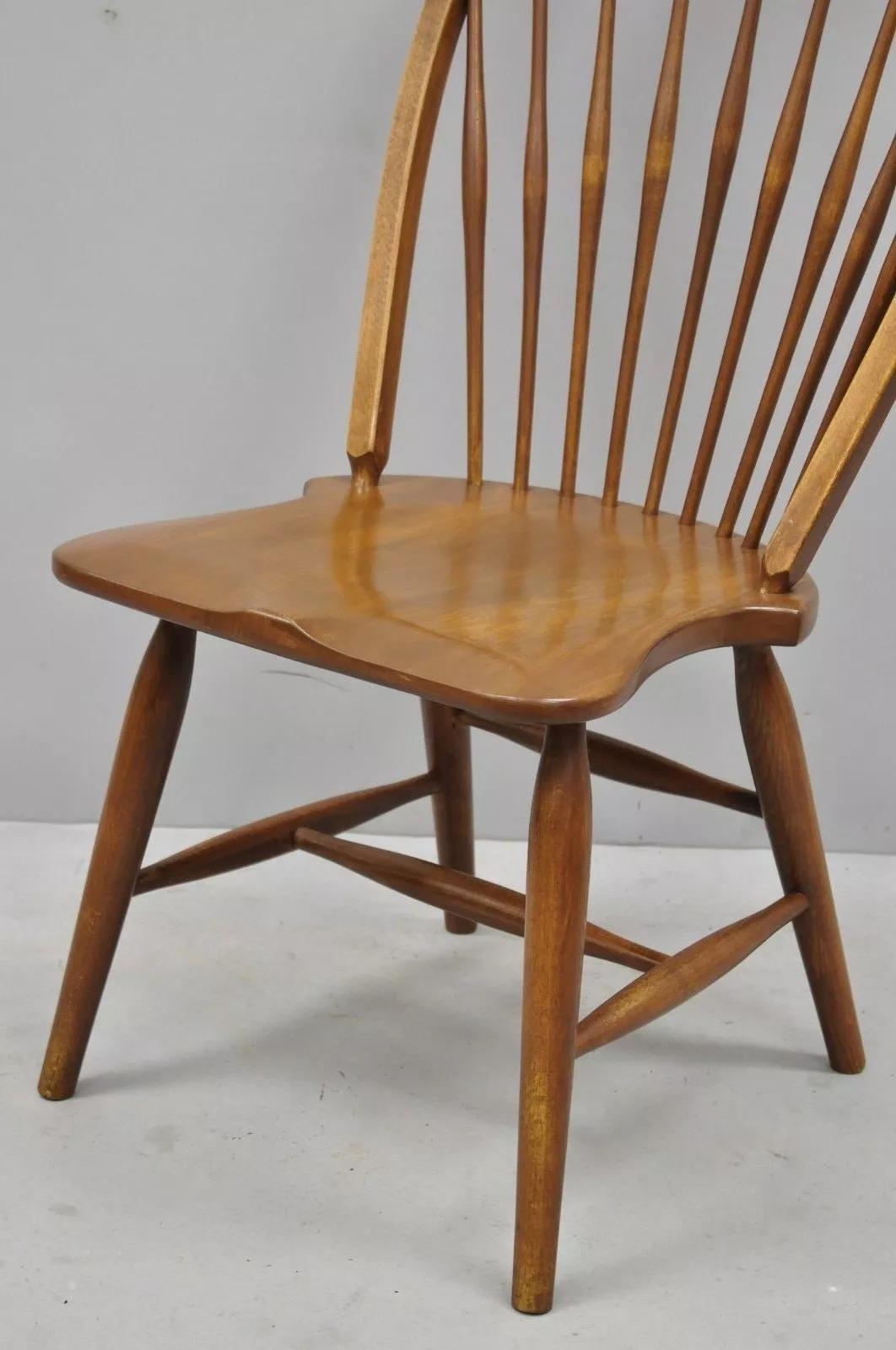 20th Century Vintage Maple Wood Fan Back Colonial Windsor Dining Side Chair Made in Slovenia For Sale