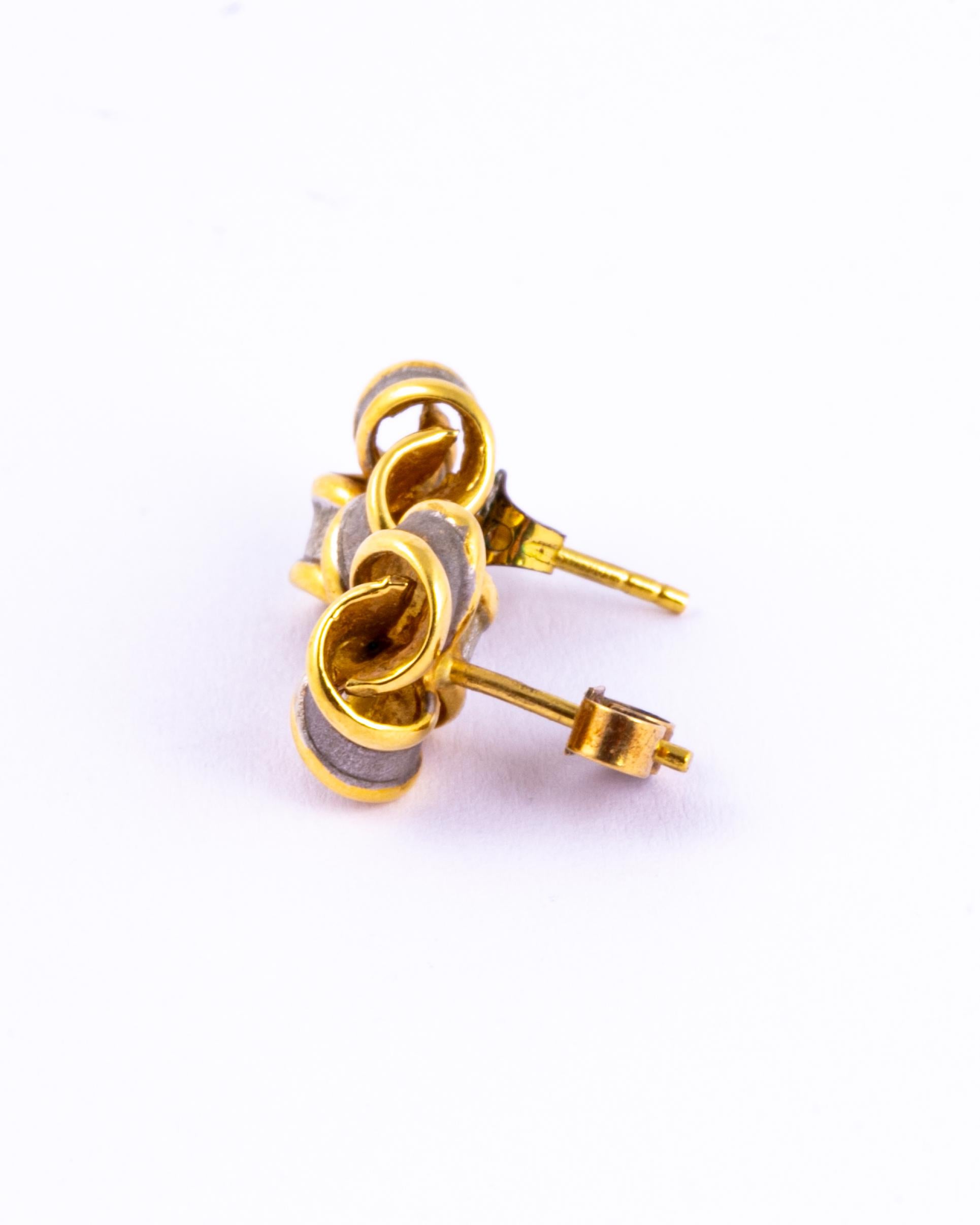 Vintage Mappin & Webb 18 Karat Gold Knoten Ohrringe  (Moderne) im Angebot
