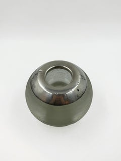 Cenicero vintage Mappin & Webb de plata y vidrio esmerilado estriado, Inglaterra, mediados del siglo XX