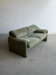 Canapé deux places vintage Maralunga de Vico Magistretti pour Cassina