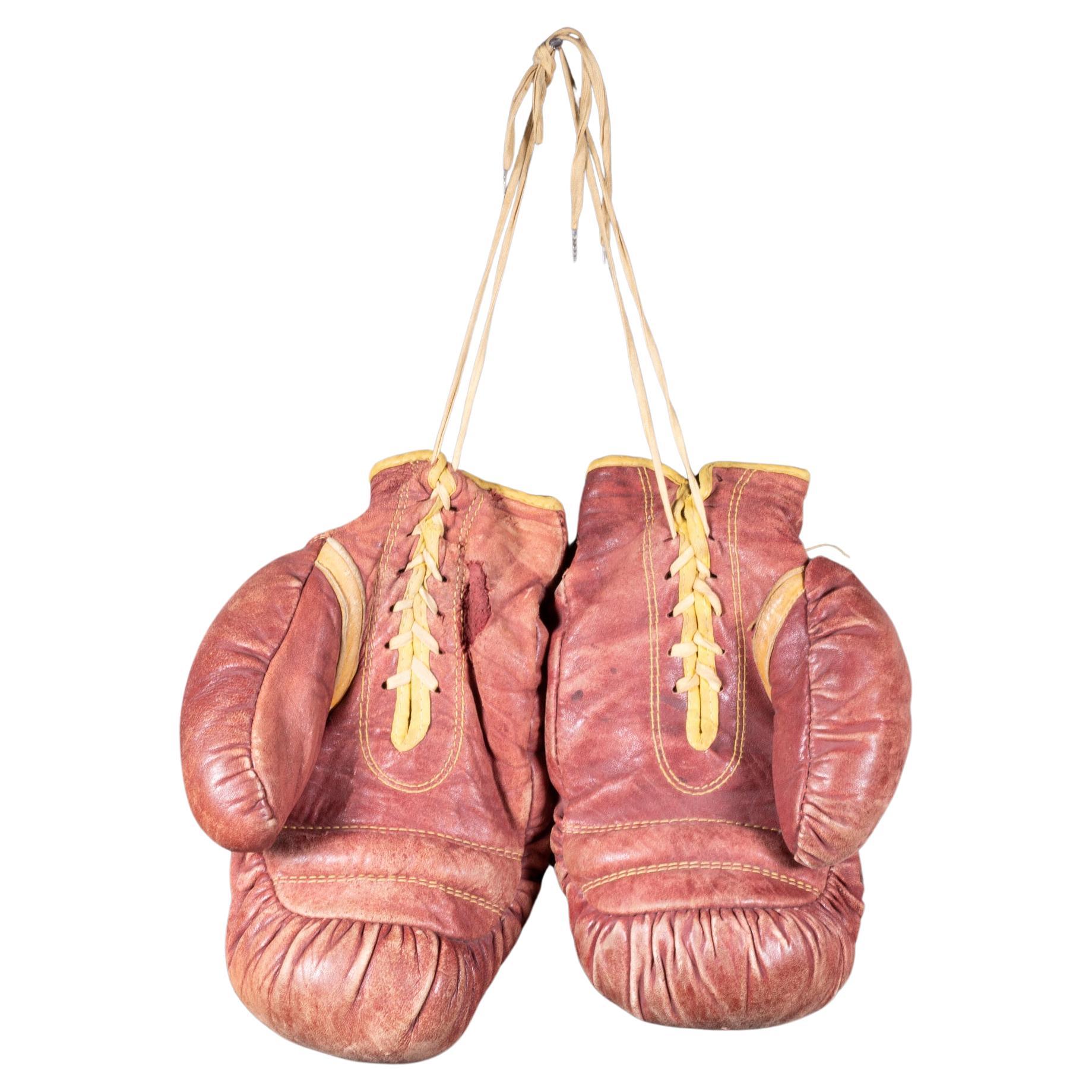 Vintage Marathon Leather Boxing Gloves c.1950-1960 (FREE SHIPPING) For Sale