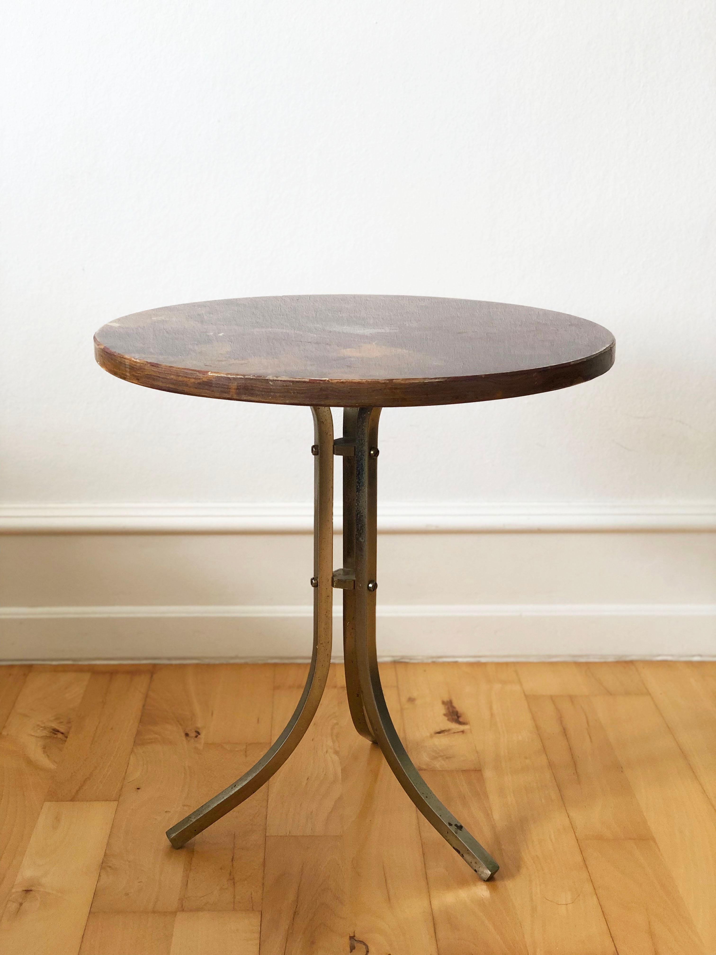 Hollywood Regency Vintage Marble and Brass Side Table Italy For Sale
