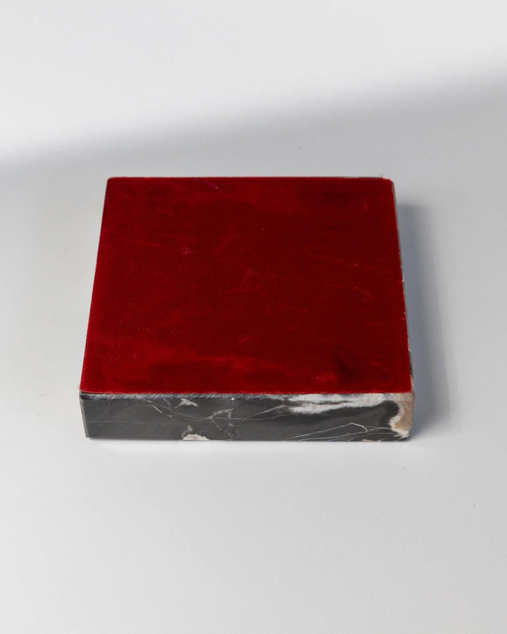 Cendrier vintage en marbre - Marbré noir, beige et blanc, 1970 en vente 3