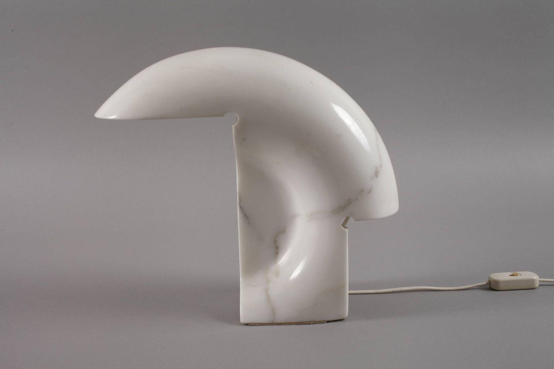 Beautiful lamp by Tobia & Afra Scarpa produced by Flos Italy.
Biagio 282 model from 1968.
White and gray Carrara marble.
Very good condition.
  