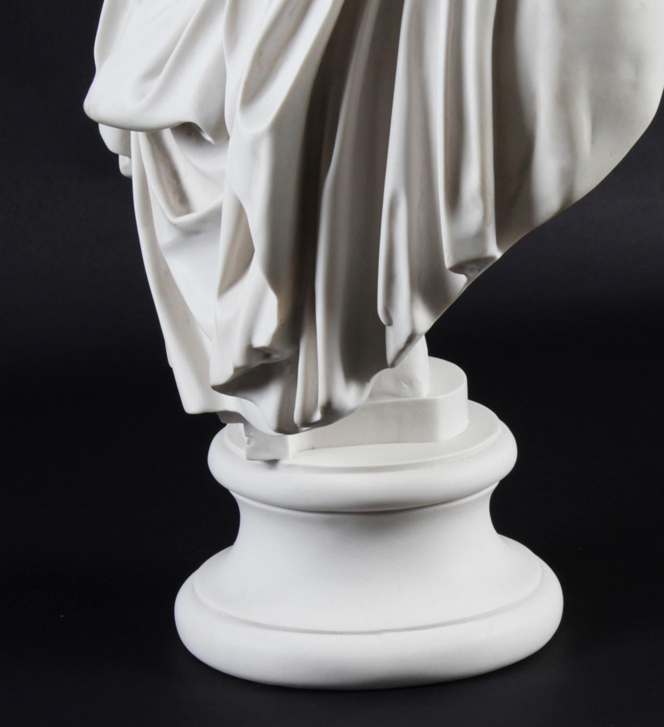 Vintage Marble Bust Roman Goddess Diana, Late 20th Century 10