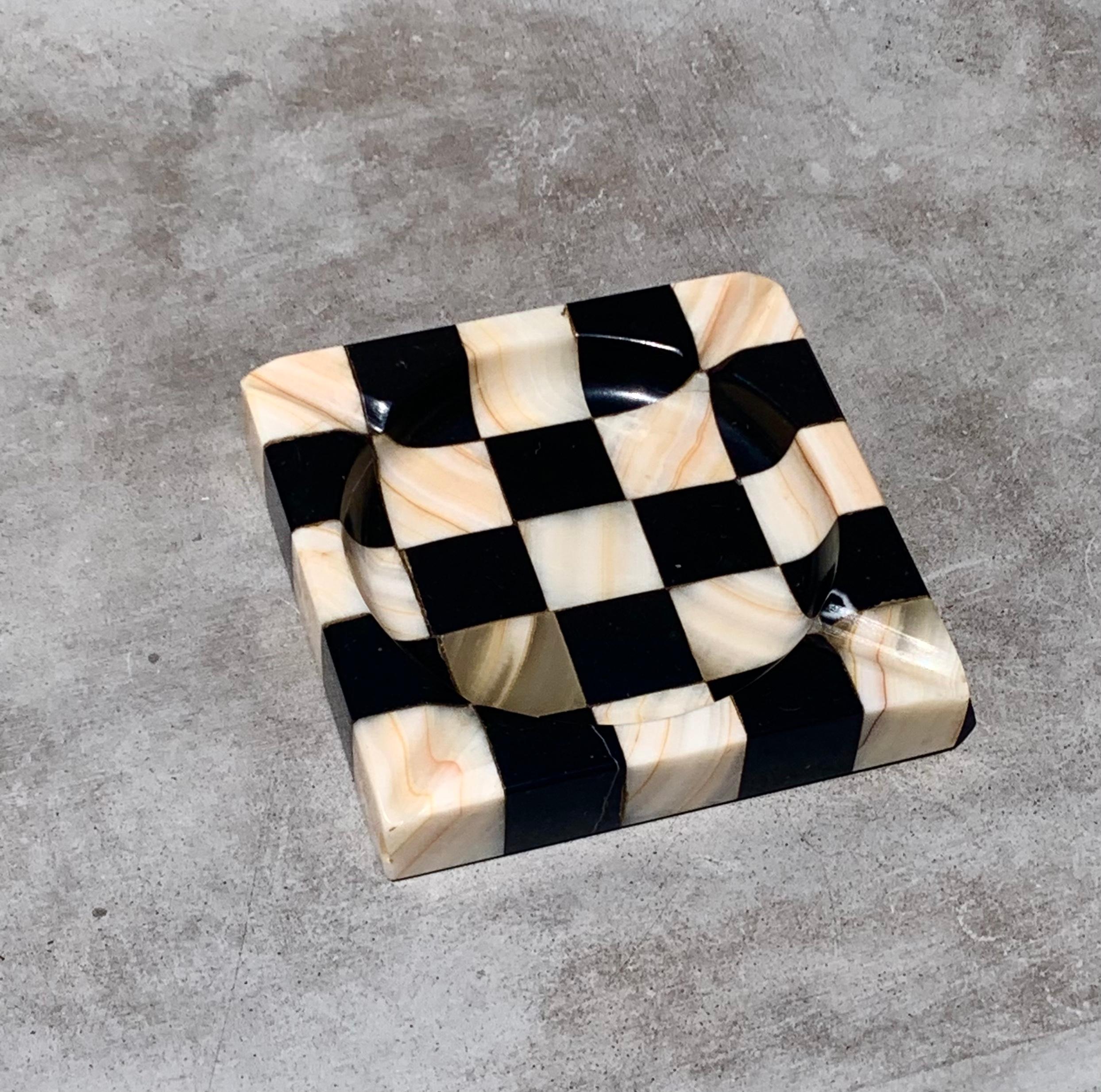 Mid-Century Modern Vintage Marble Checkered Ashtray in Pink and Onyx, 1960s