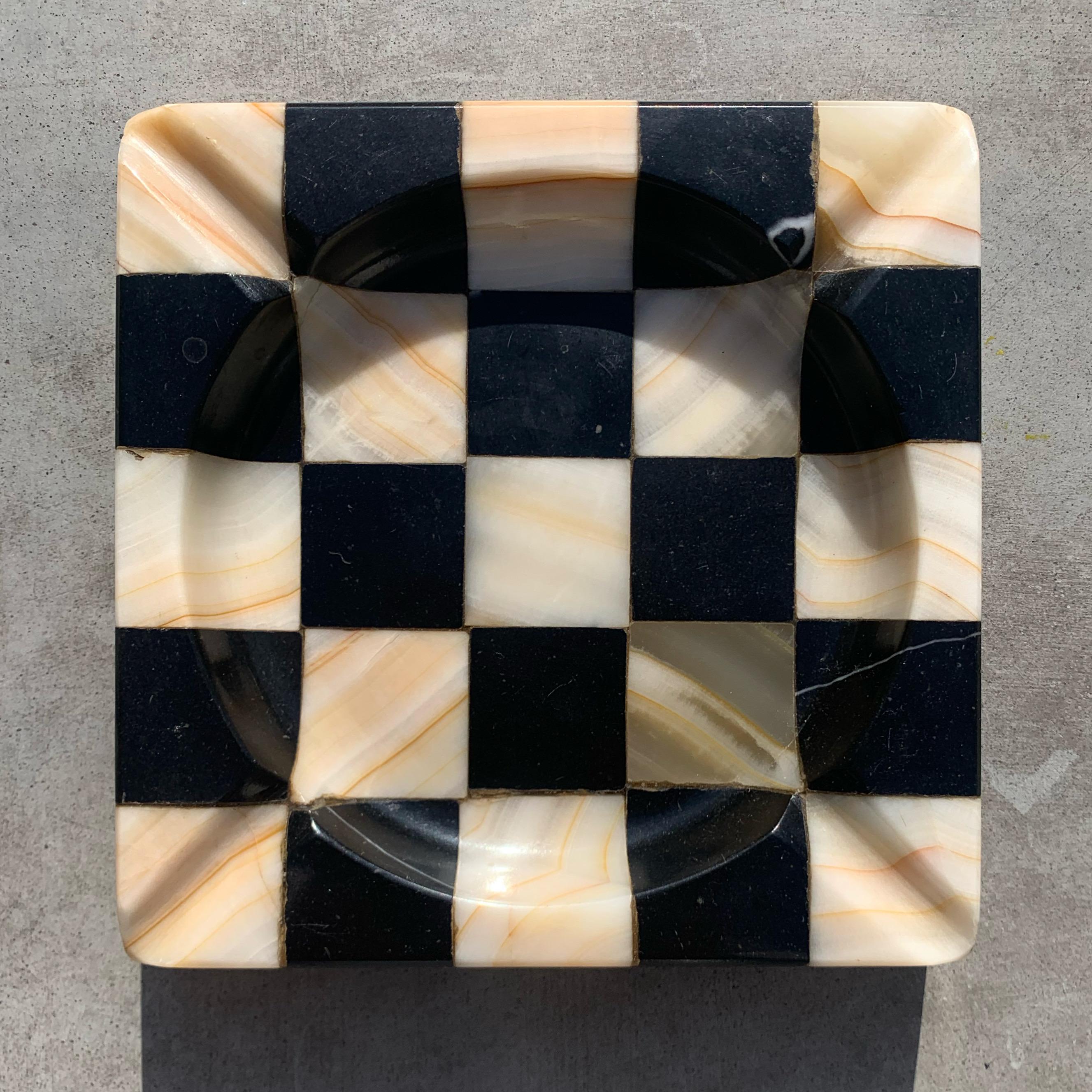 Vintage Marble Checkered Ashtray in Pink and Onyx, 1960s In Good Condition In View Park, CA