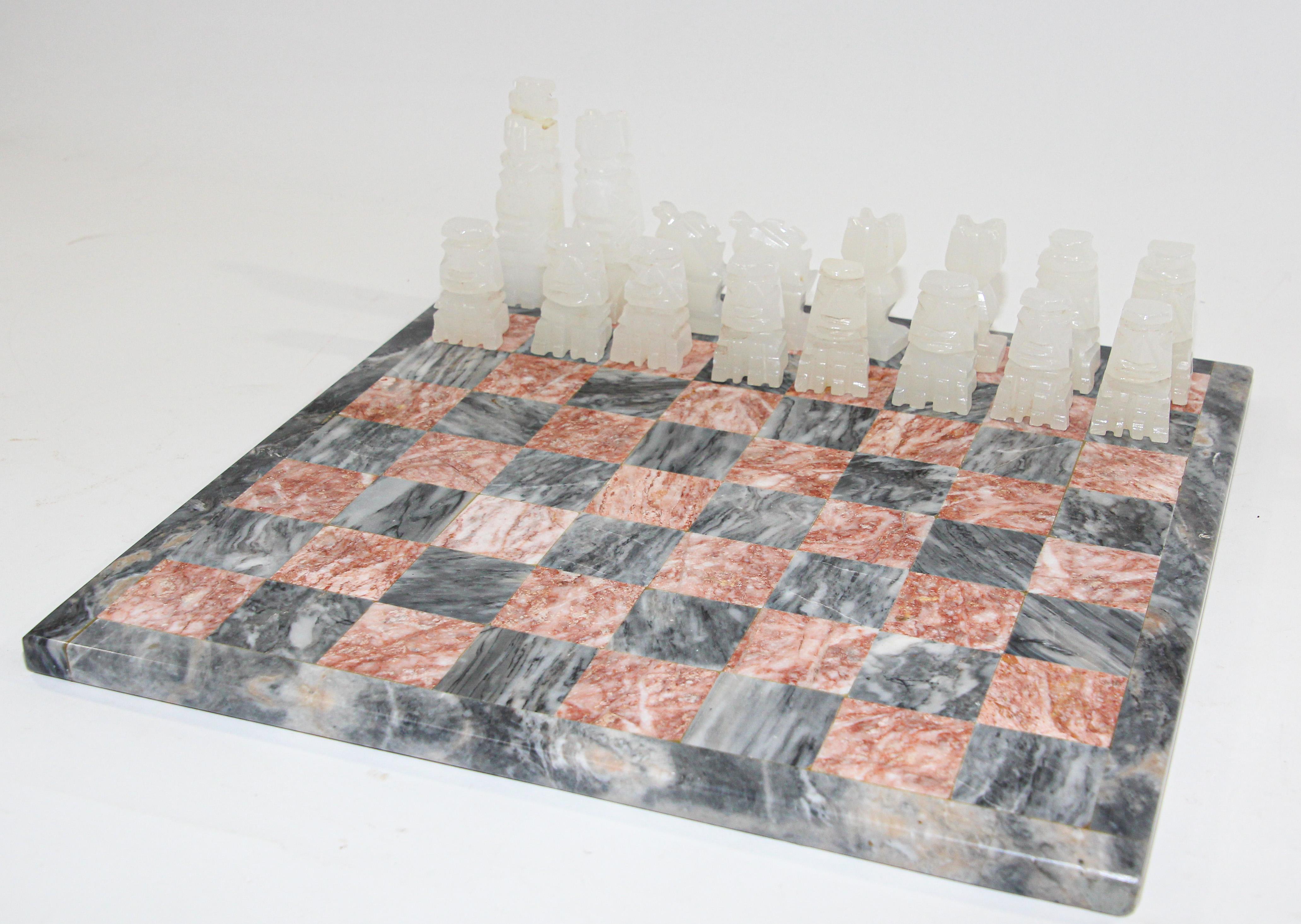 Vintage Marble Chess Board with Hand Carved Onyx Pieces 3