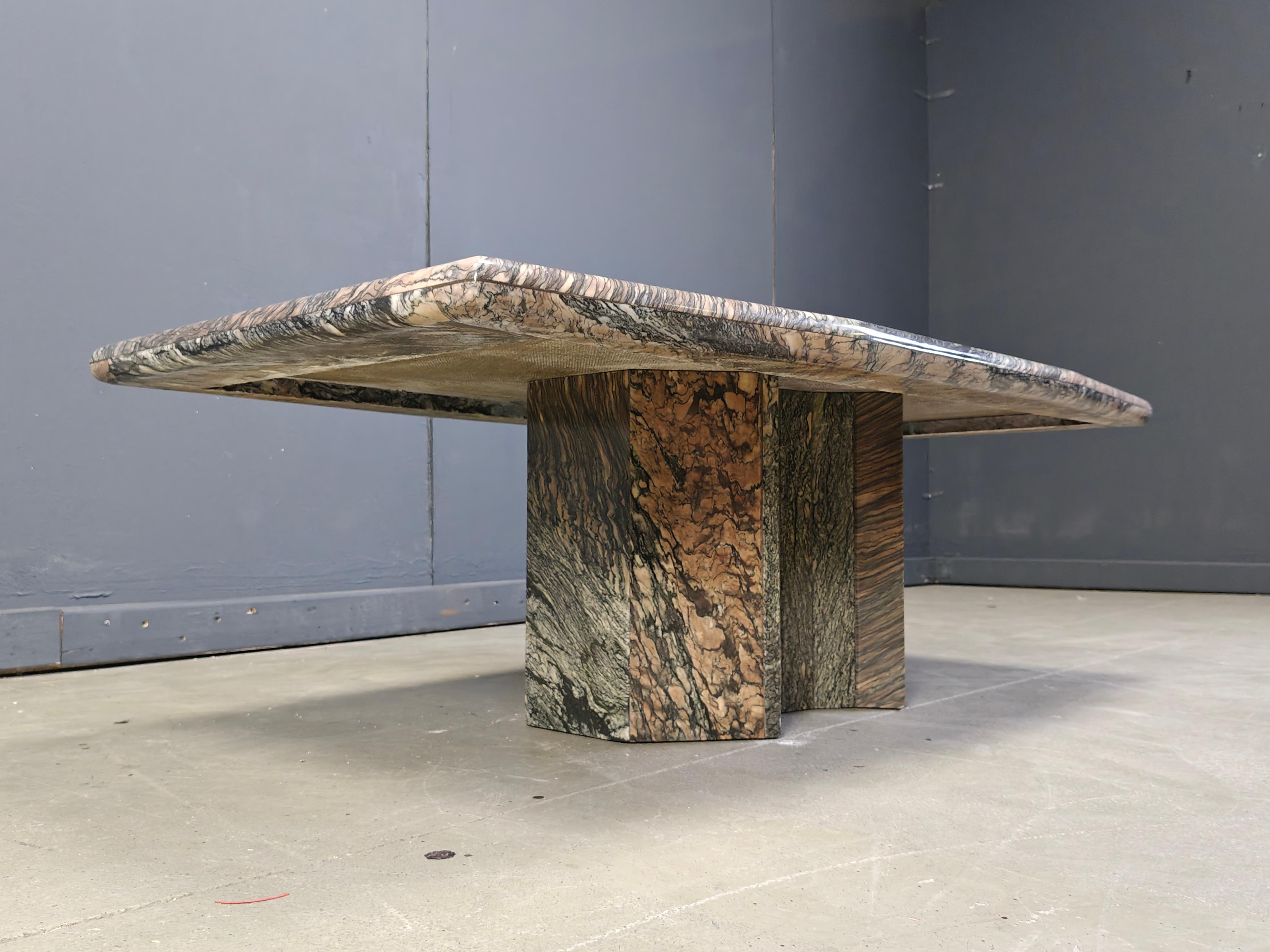 Mid-Century Modern Vintage marble coffee table, 1970s For Sale