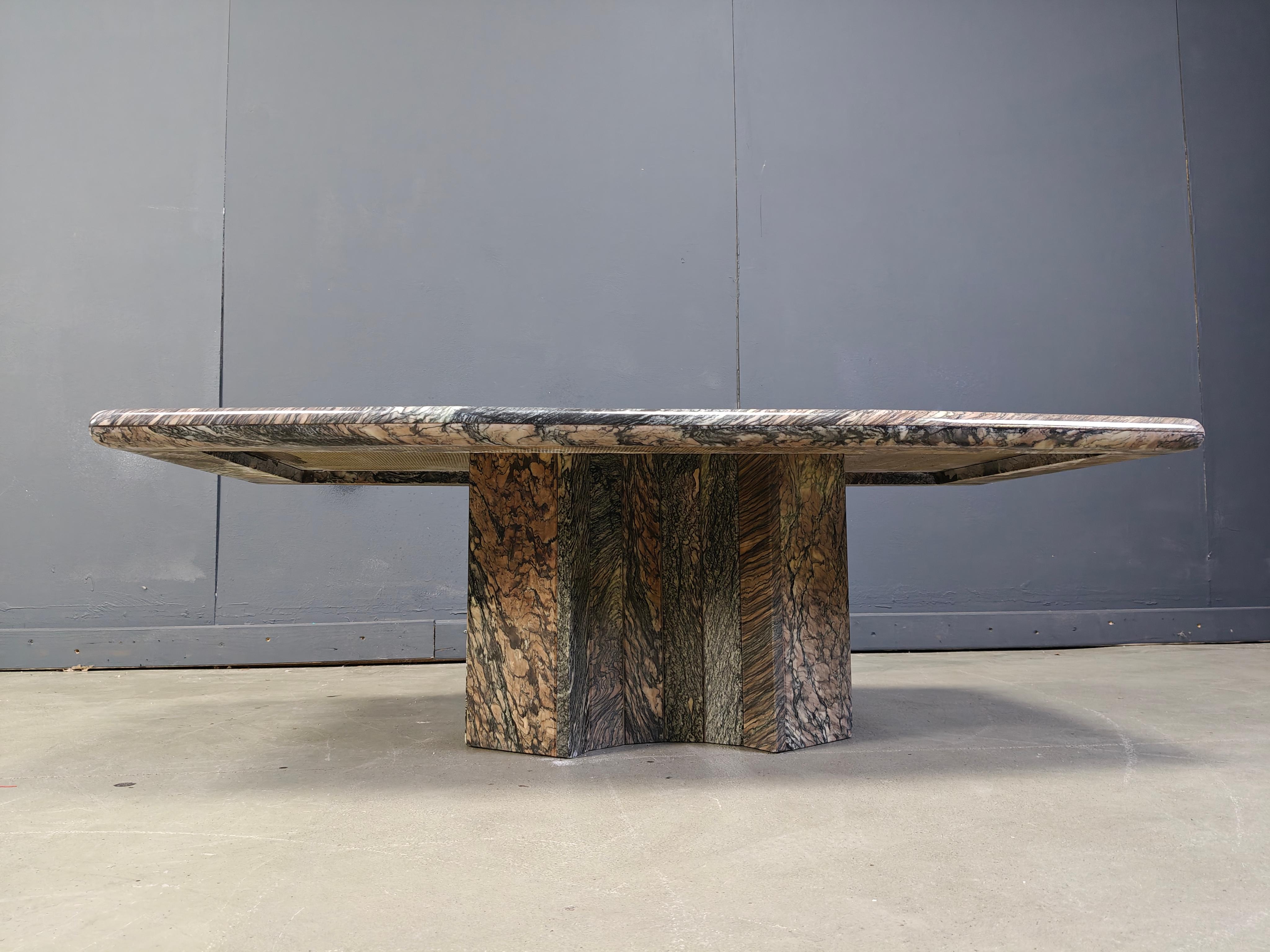 Vintage marble coffee table, 1970s For Sale 1