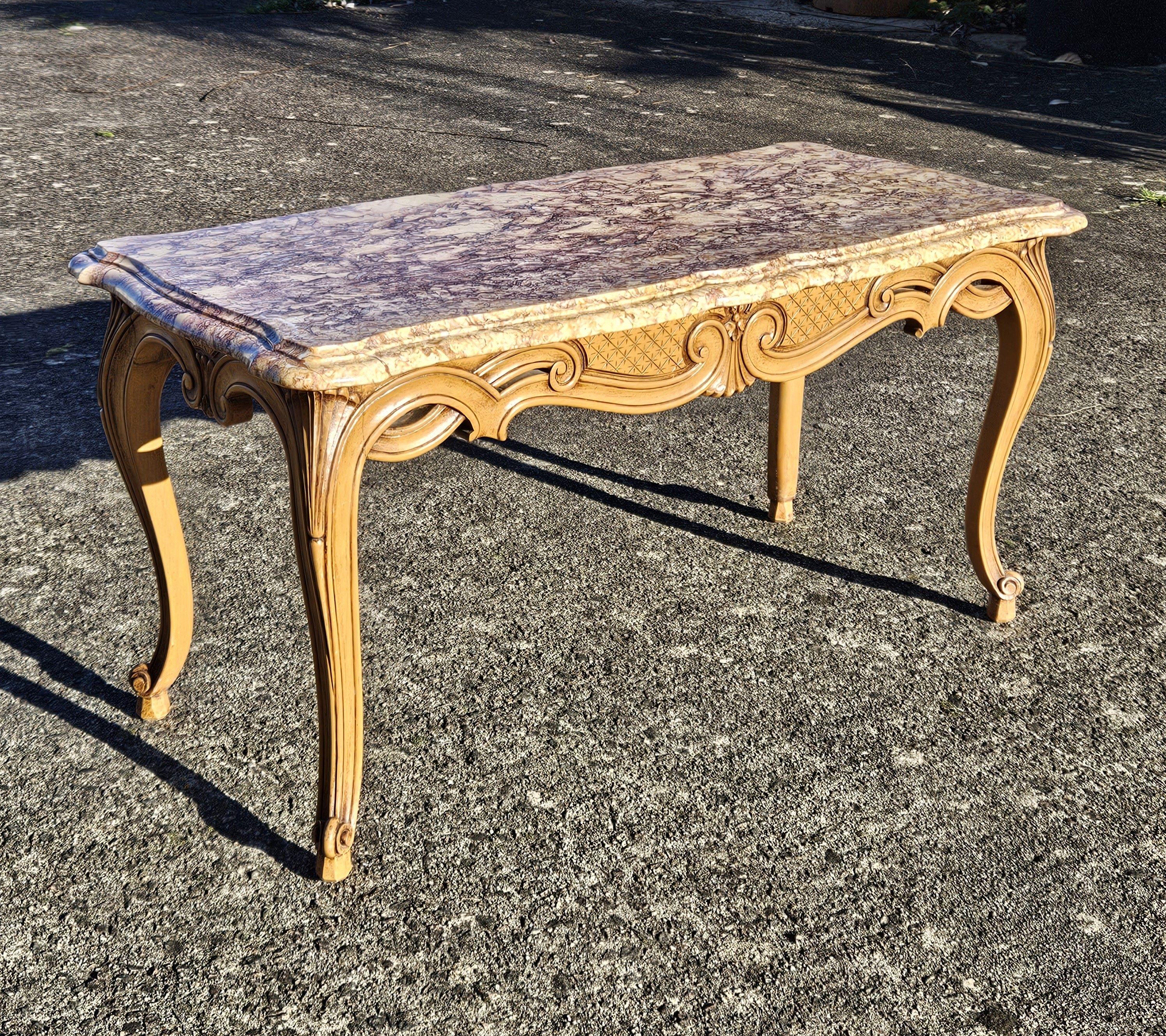 Mesa de centro de mármol vintage-Mesa de cóctel de madera y mármol-Estilo Luis XV-60s en venta 4