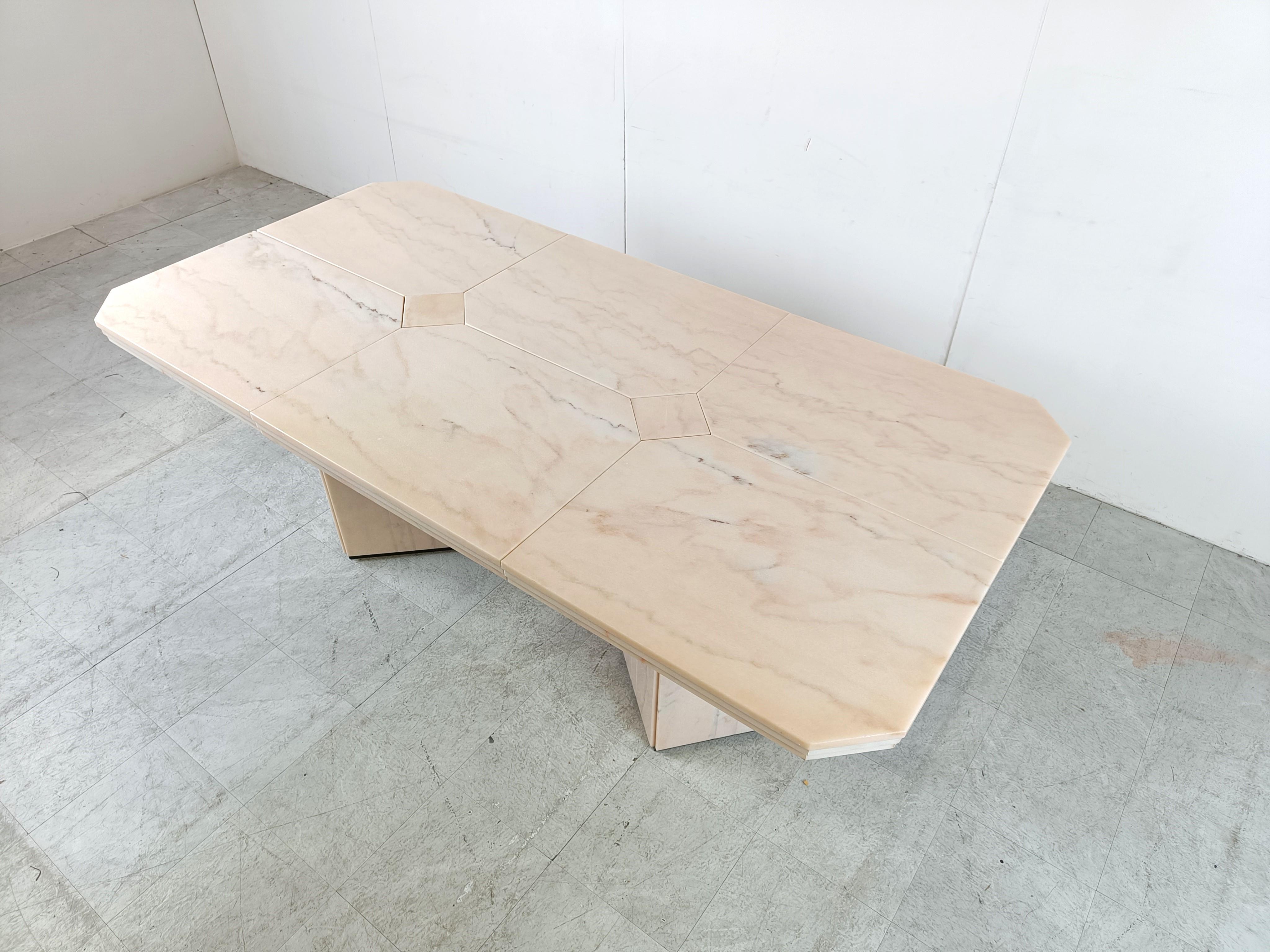 Mid-Century Modern Vintage marble dining table, 1970s For Sale