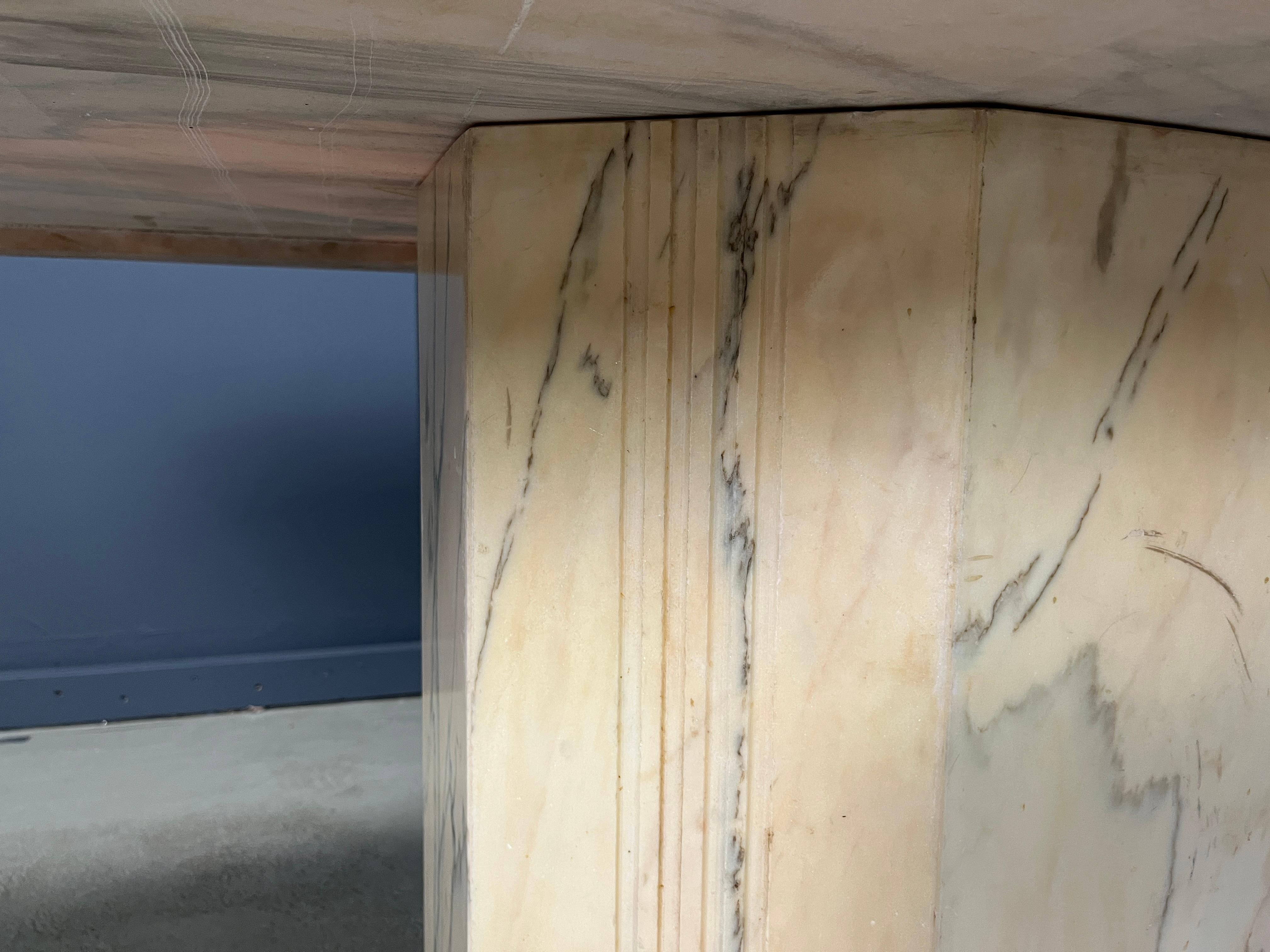 Fin du 20e siècle Vintage marble dining table, 1970s en vente