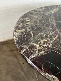 Table de salle à manger en marbre