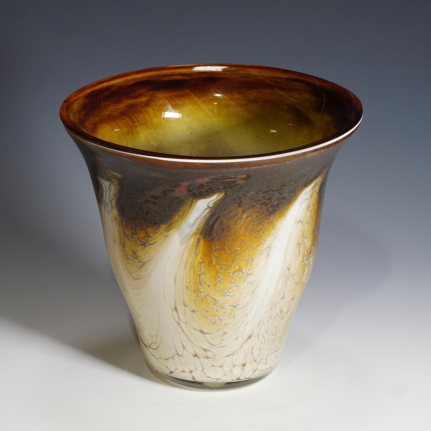Mid-Century Modern Vintage Marble Glass Vase Designed by Richard Glass, circa 1980 For Sale