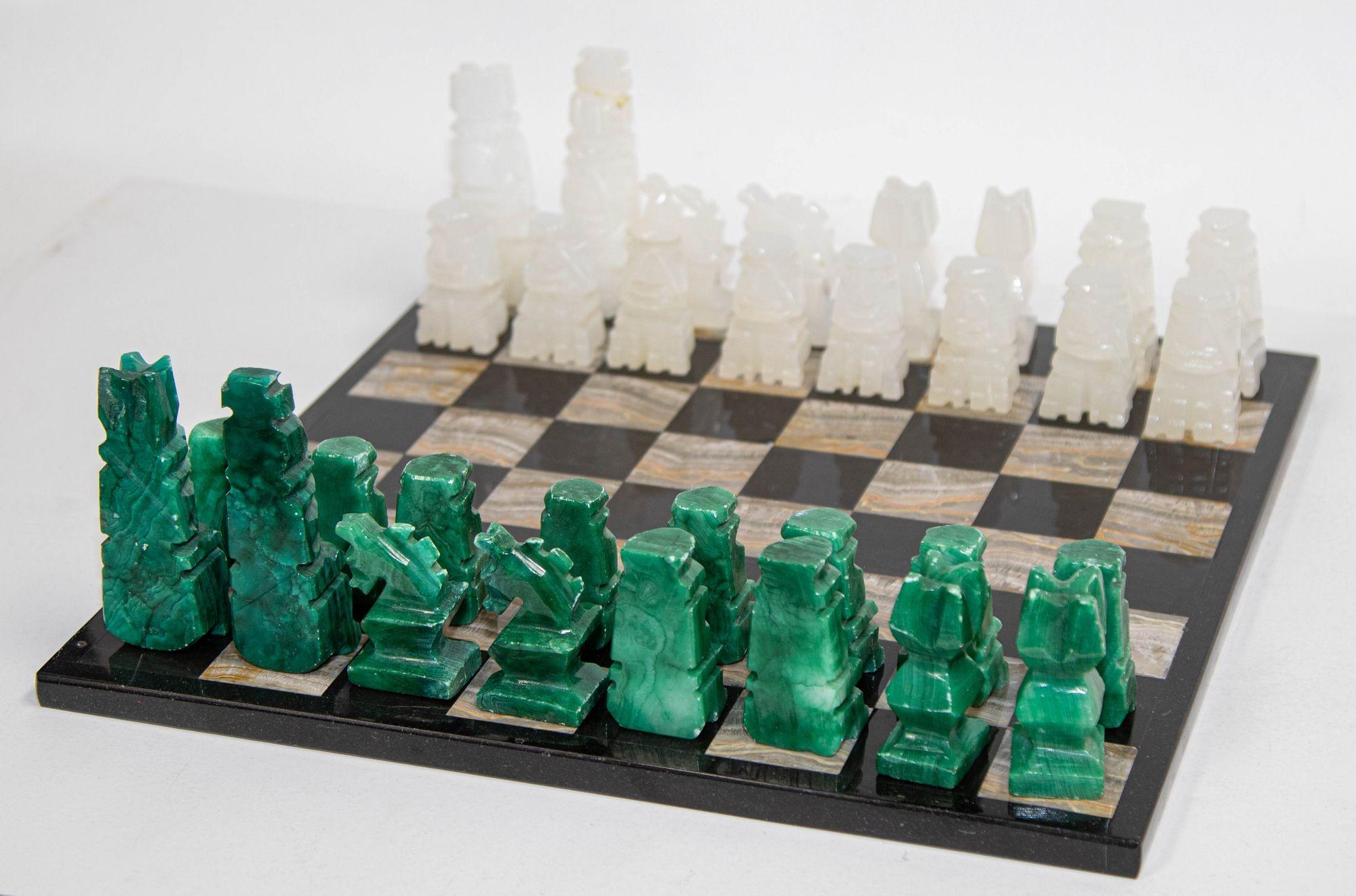 Marble Large Chess Set with Hand Carved Emerald Green Onyx Pieces 1950s 2