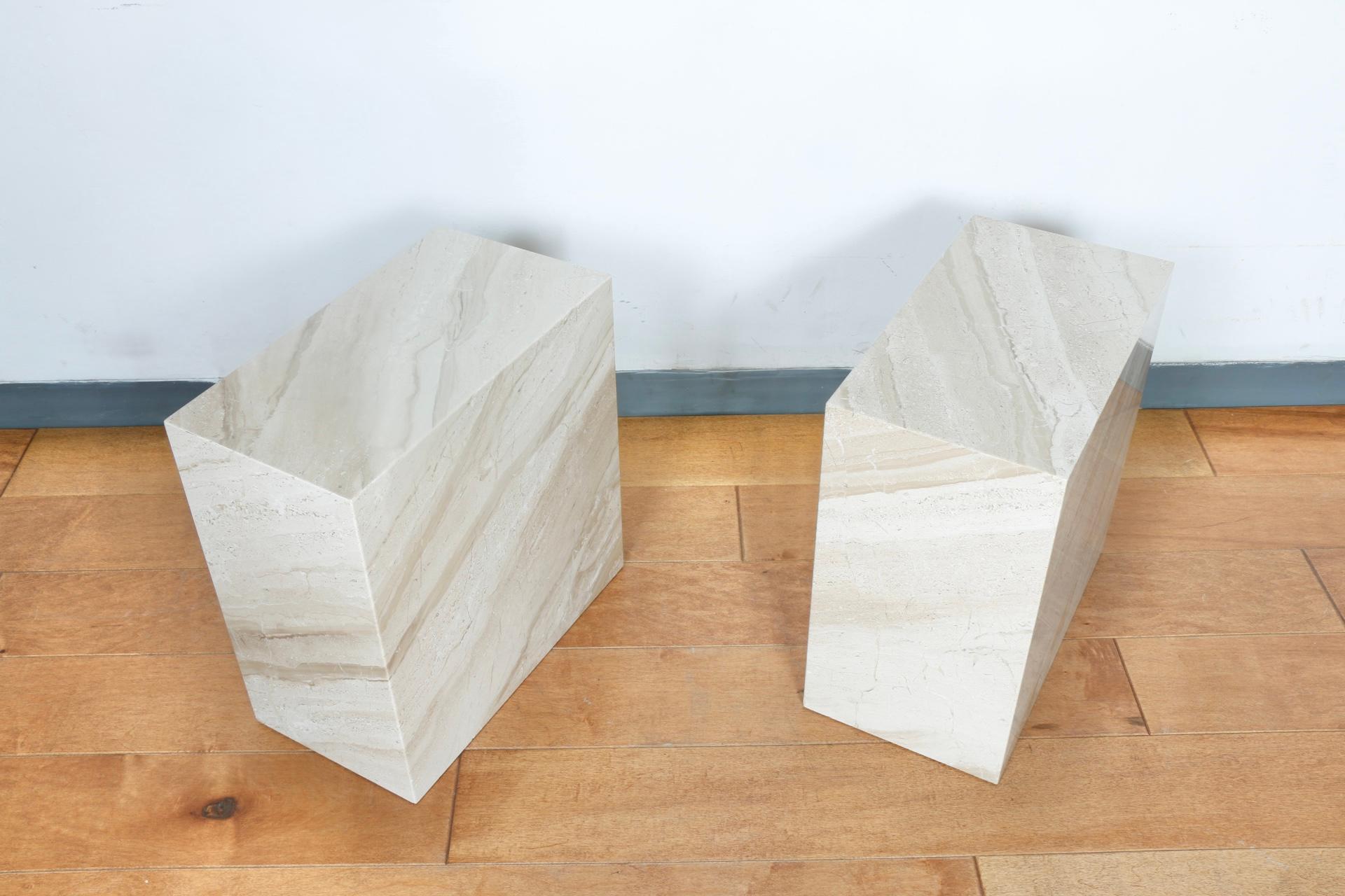 Vintage Marble Pair of Low Pedestals In Good Condition For Sale In North Hollywood, CA