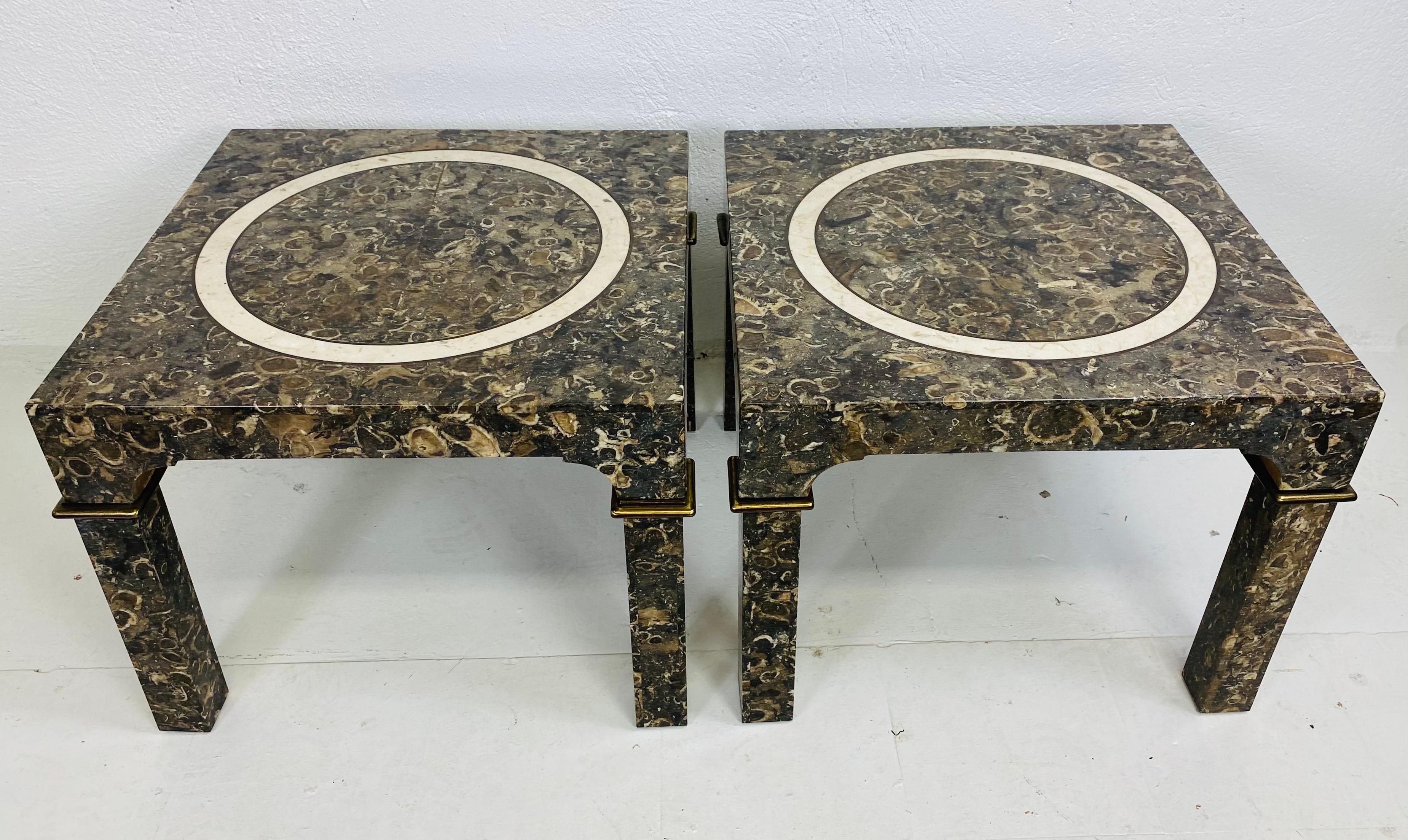 Mesas auxiliares vintage de mármol a la manera de Maitland Smith. en venta 4