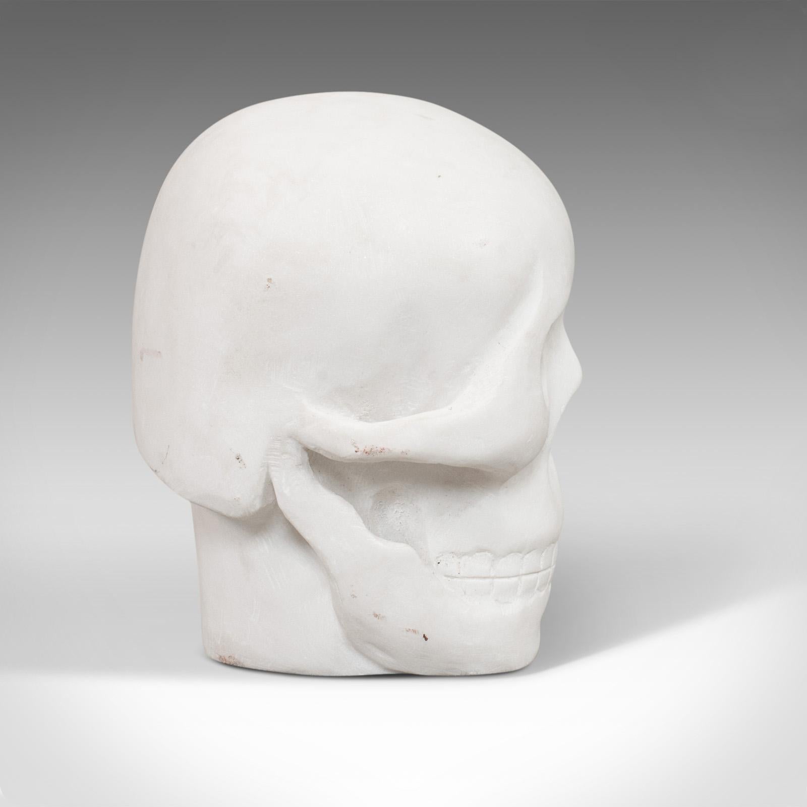 Vintage Marble Skull English Bianco Assoluto Paperweight, Ornament, 20th Century In Good Condition For Sale In Hele, Devon, GB