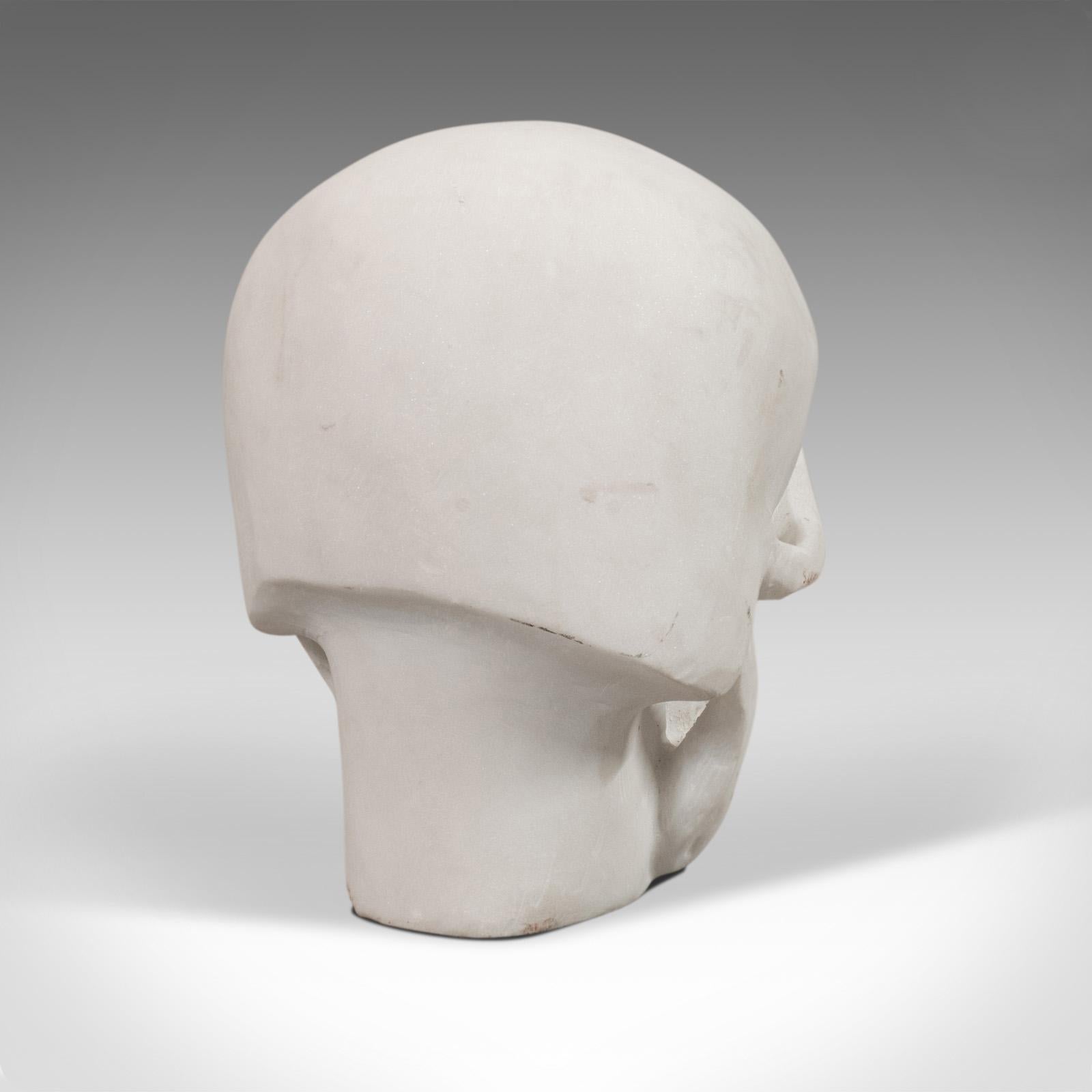 Pisapapeles Vintage Marble Skull English Bianco Assoluto, Adorno, Siglo XX siglo XX en venta
