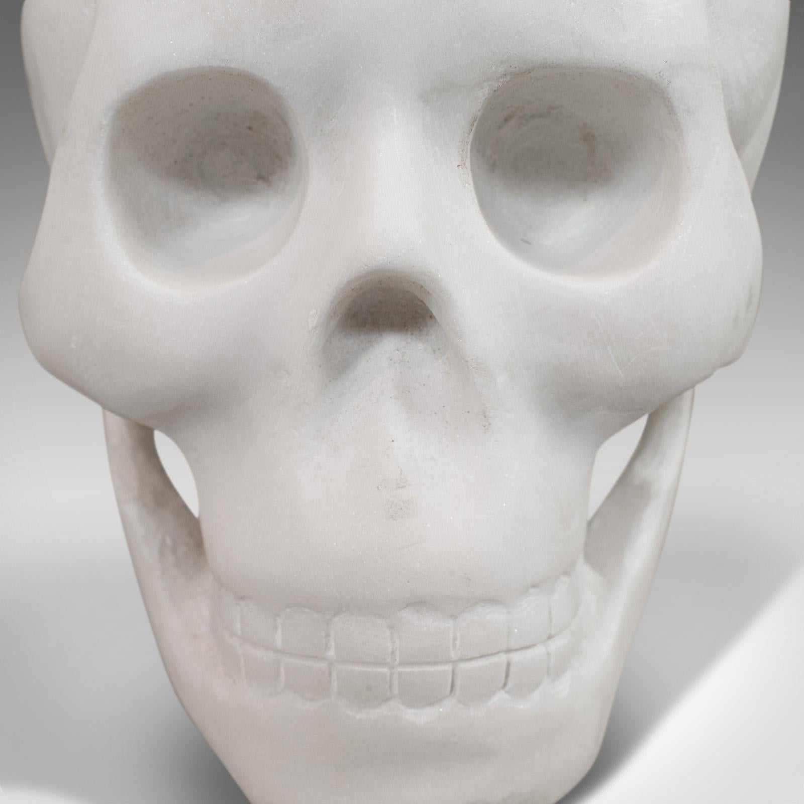 Vintage Marble Skull English Bianco Assoluto Paperweight, Ornament, 20th Century For Sale 5