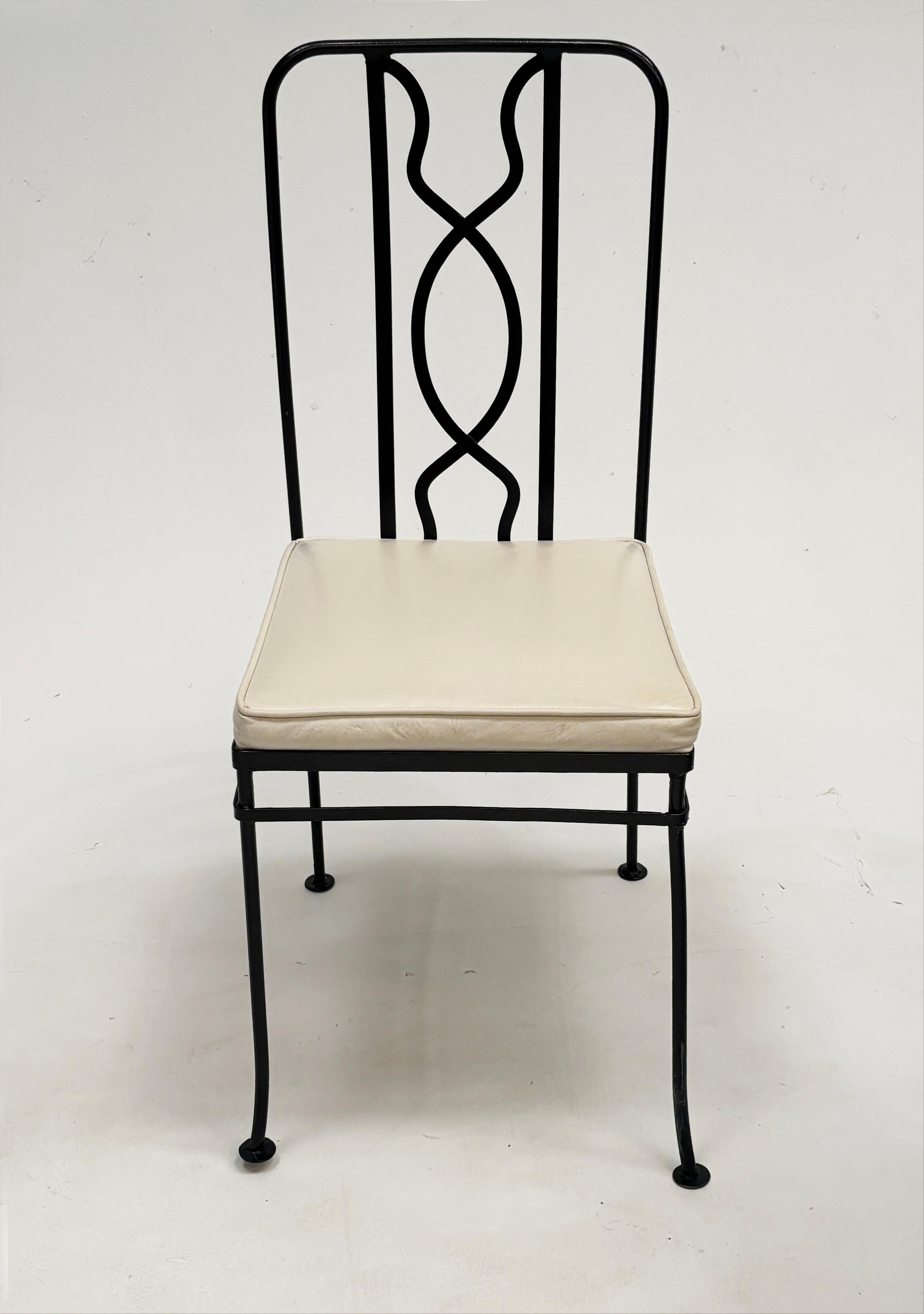 Mesa de patio vintage con tapa de mármol y cuatro sillas en venta 5