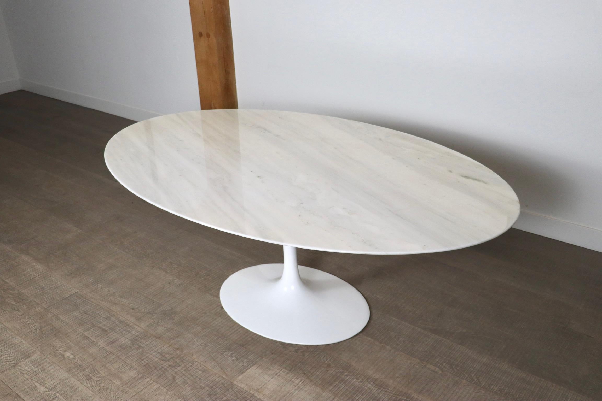 Vintage Marble Tulip Oval Dining Table By Eero Saarinen For Knoll, 1970s 6