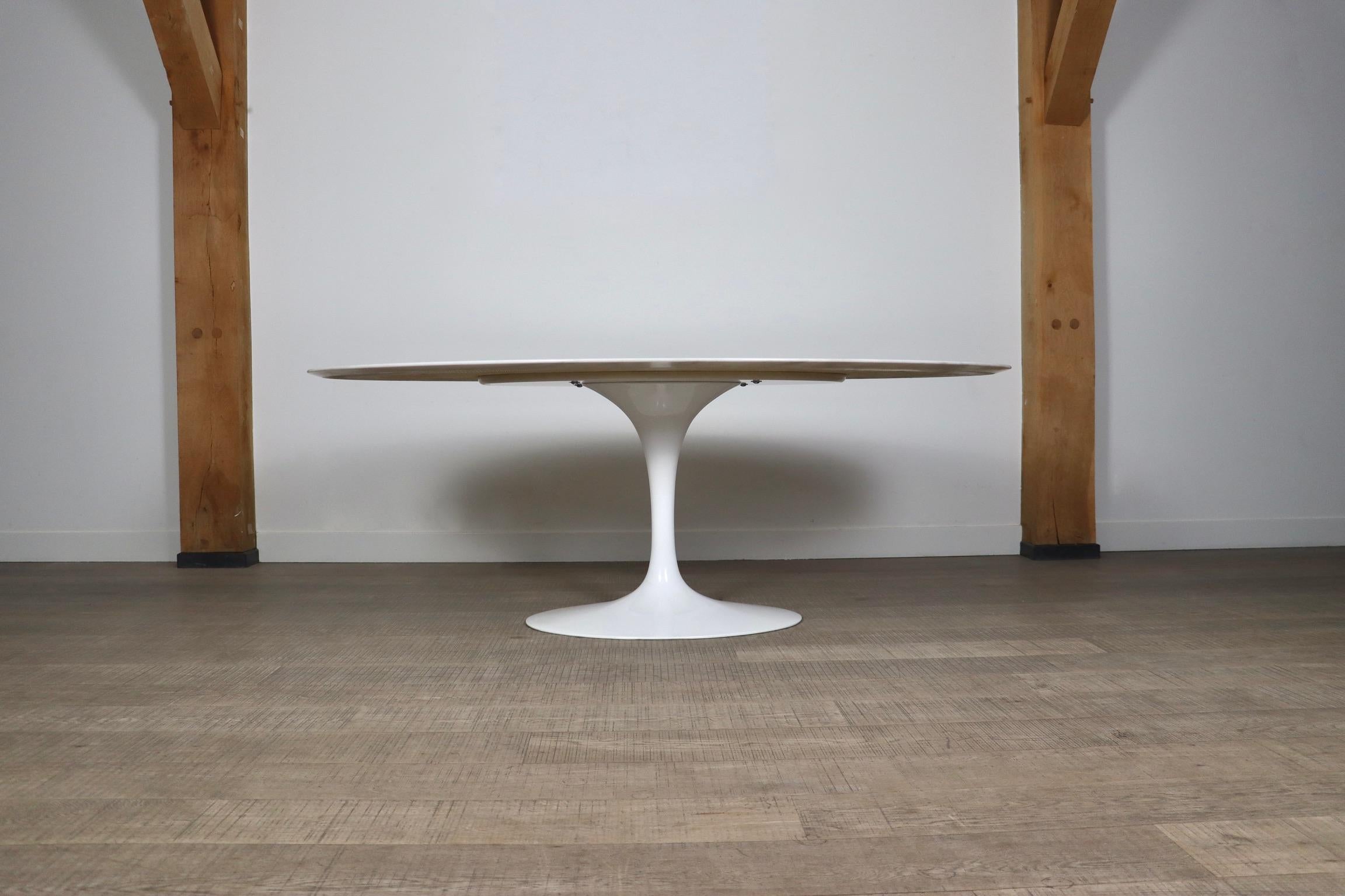 Vintage Marble Tulip Oval Dining Table By Eero Saarinen For Knoll, 1970s 3