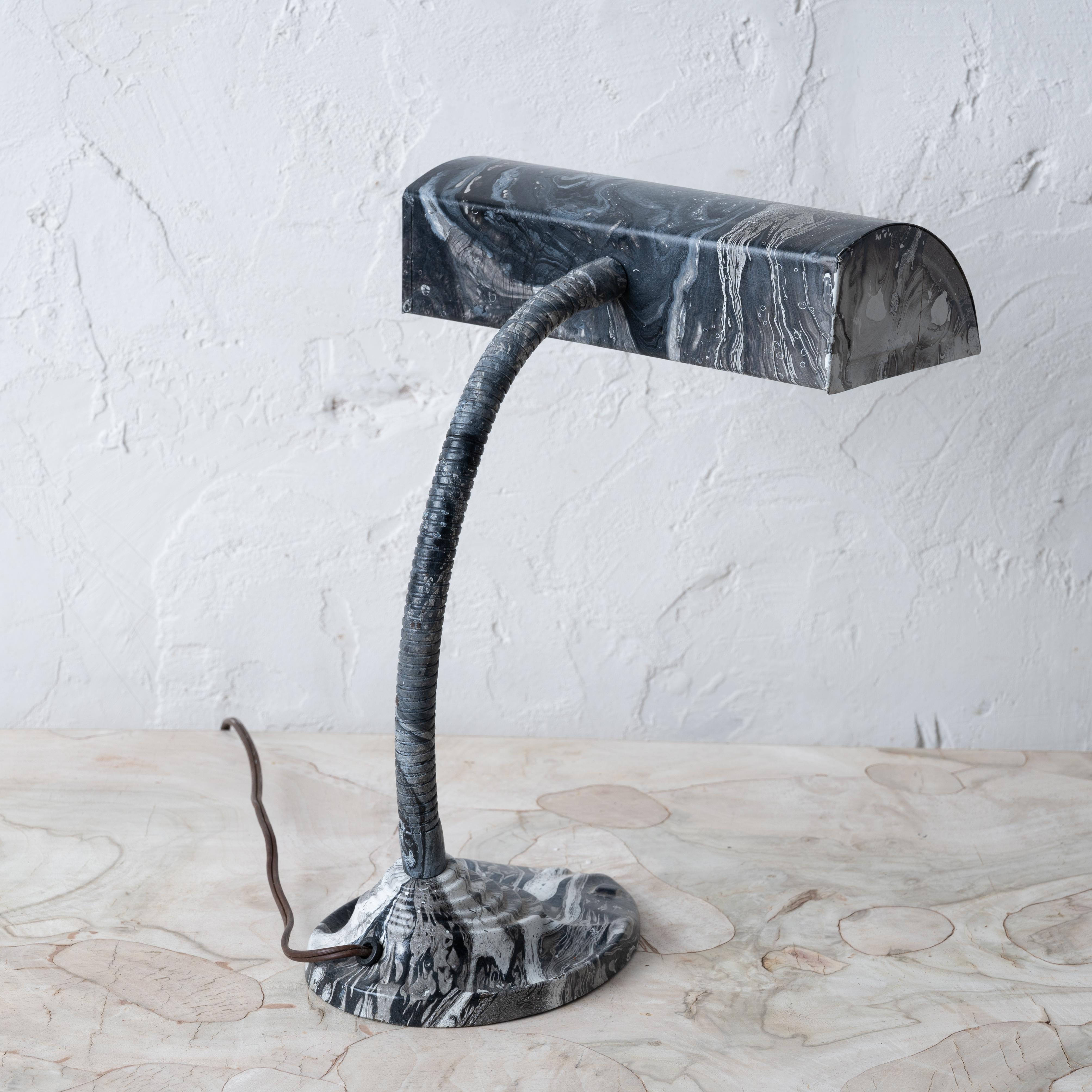 Lampada a collo d'oca marmorizzata d'epoca, anni '30 ca. in vendita 4
