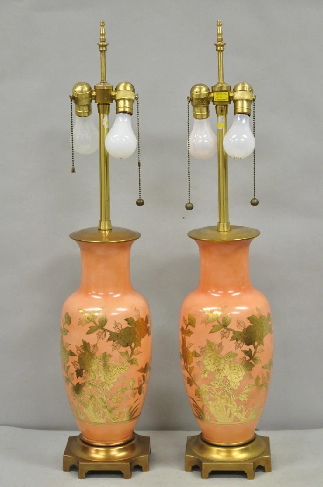 Lampade da tavolo in porcellana rosa corallo salmone Marbro Chinoiserie d'epoca - una coppia in vendita 5