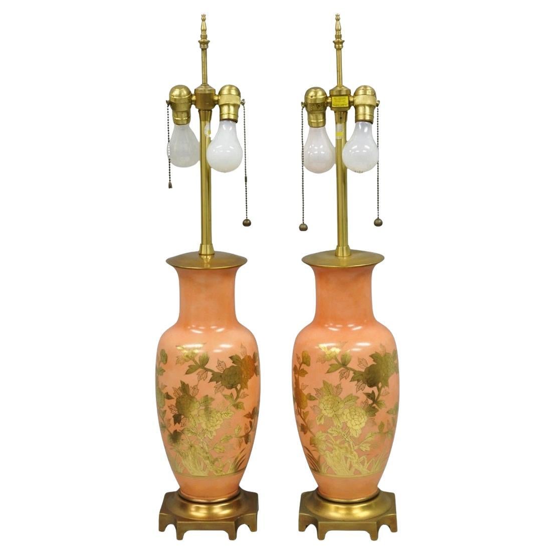 Lampade da tavolo in porcellana rosa corallo salmone Marbro Chinoiserie d'epoca - una coppia in vendita