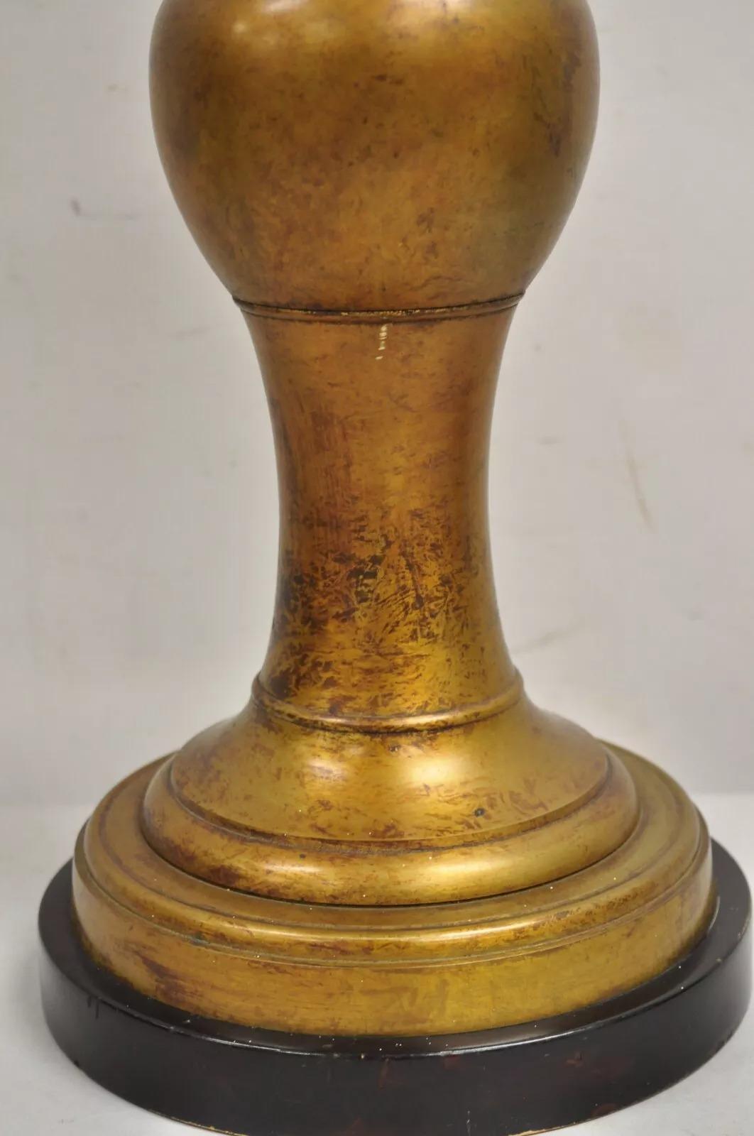 Lampe de bureau vintage Marbro James Mont Hollywood Regency « Lotus » en or en vente 4