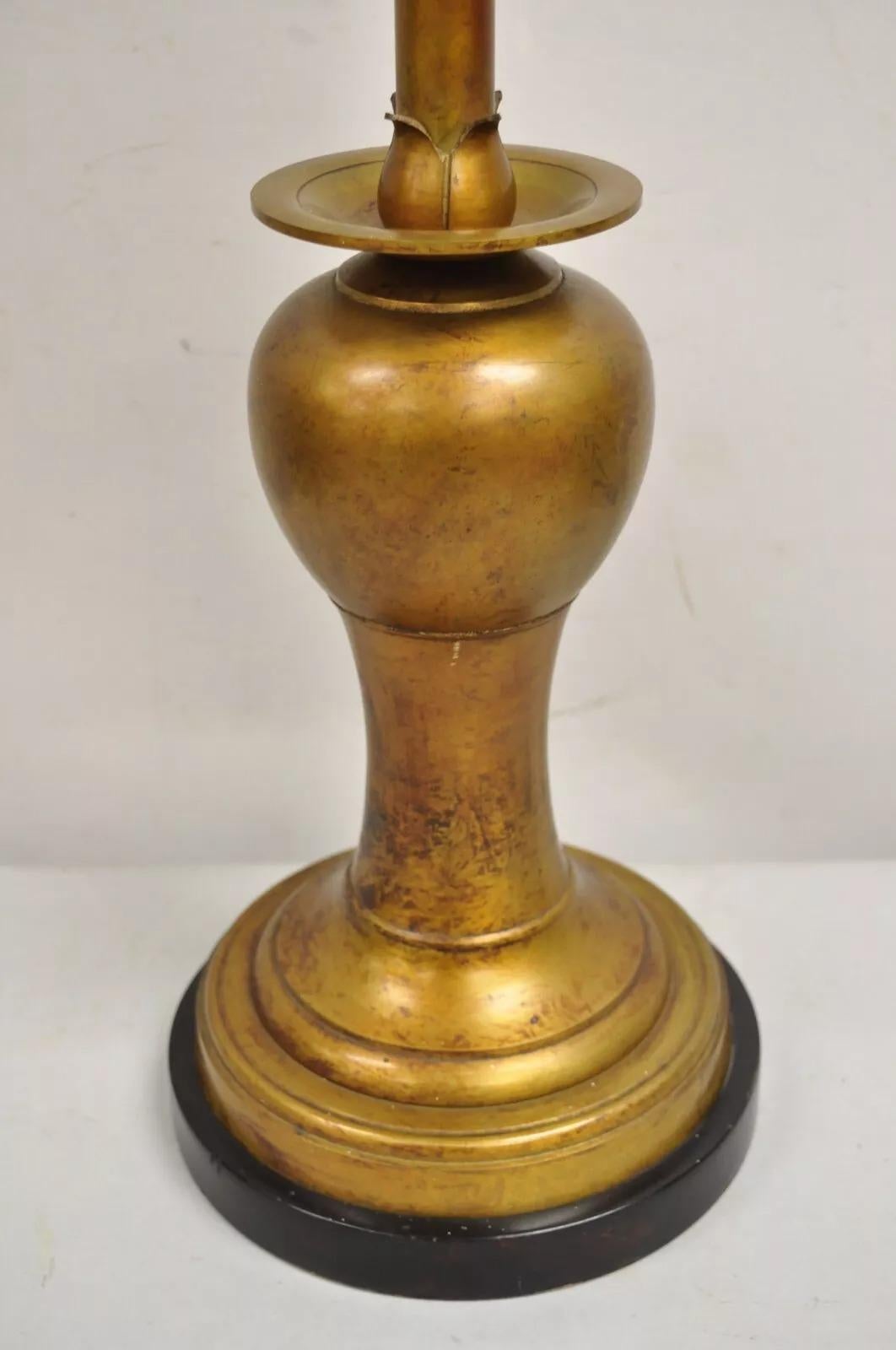 Lampe de bureau vintage Marbro James Mont Hollywood Regency « Lotus » en or Bon état - En vente à Philadelphia, PA