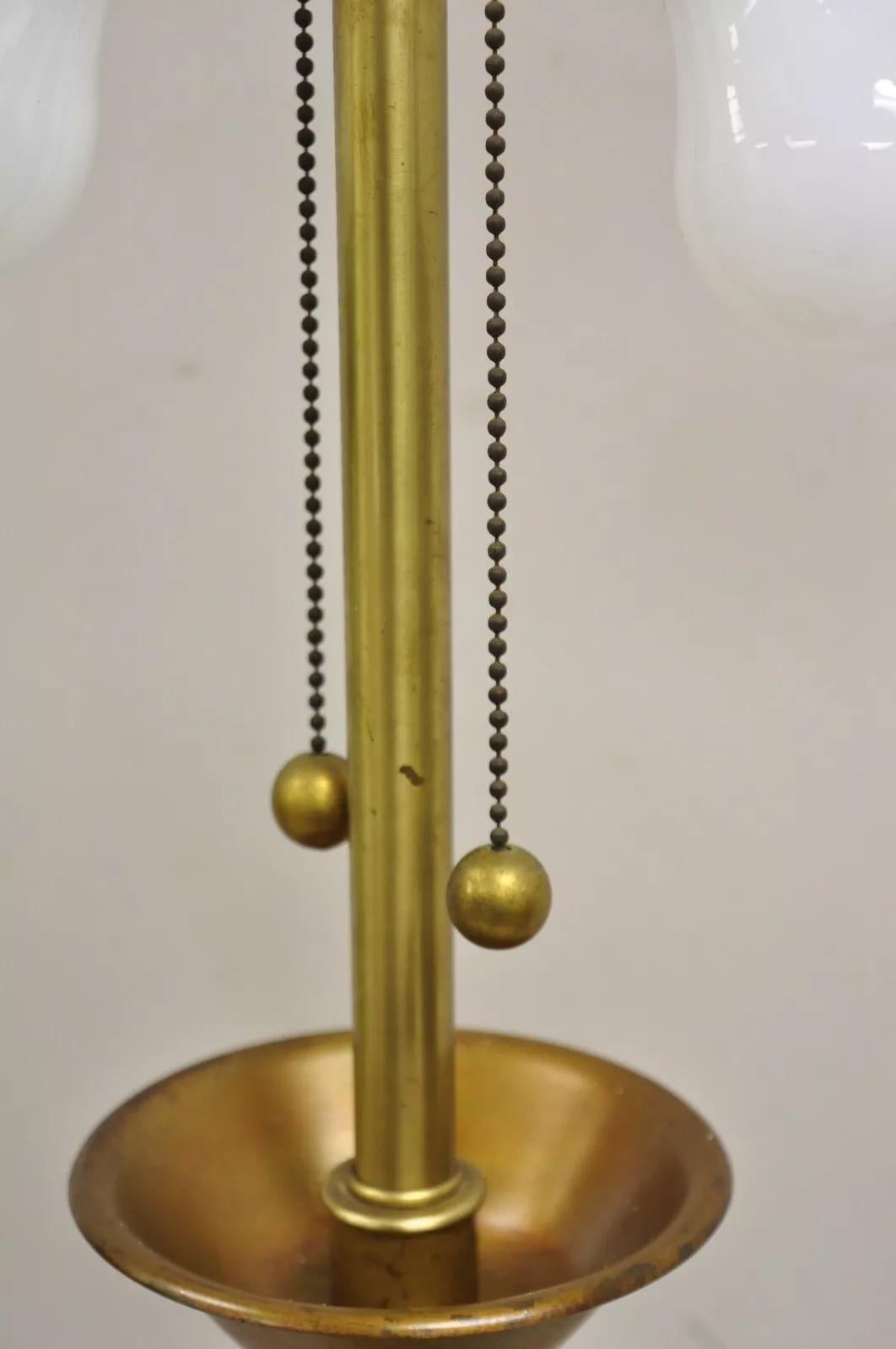 Lampe de bureau vintage Marbro James Mont Hollywood Regency « Lotus » en or en vente 2